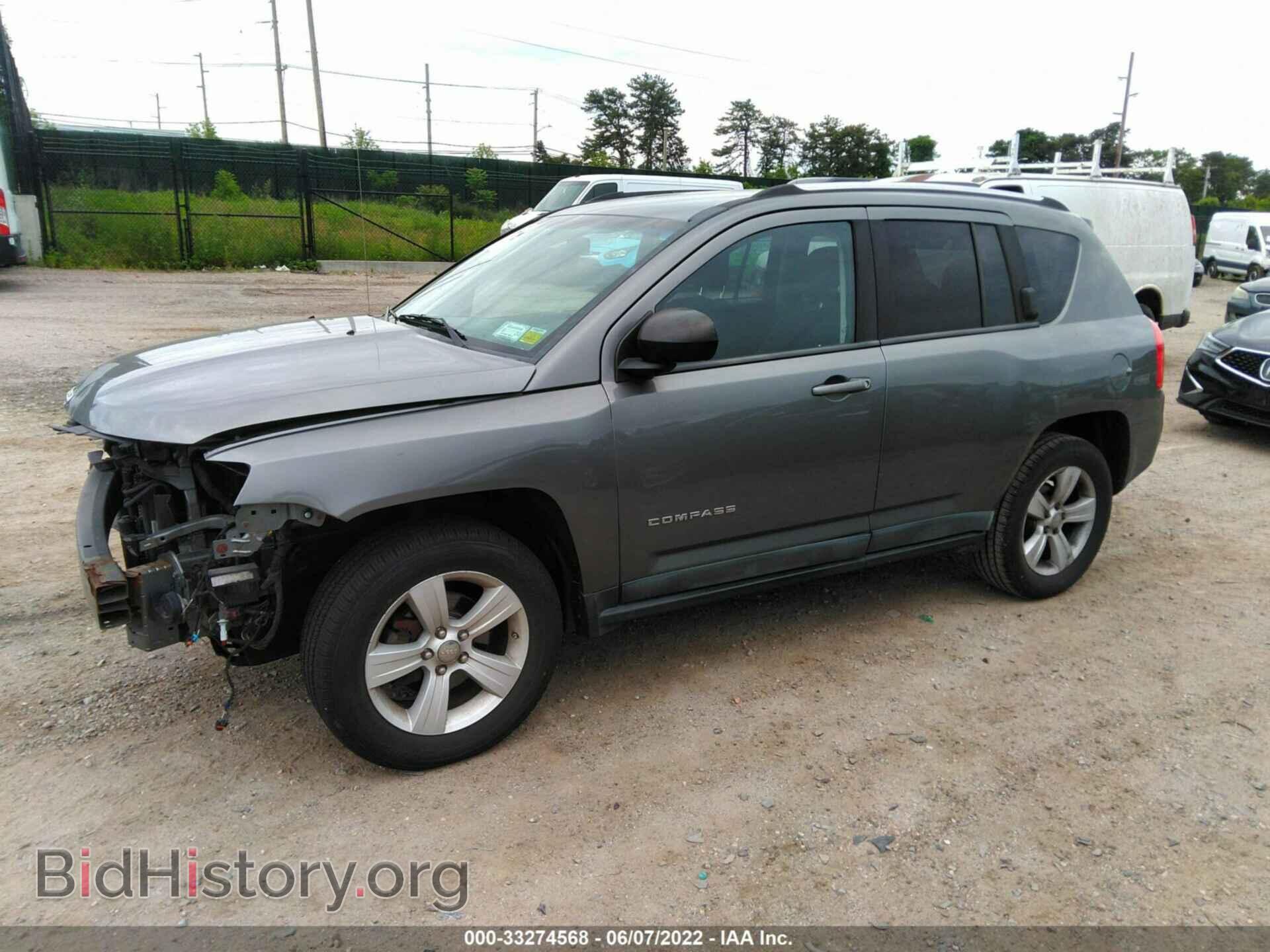 2011 JEEP COMPASS - VIN: 1J4NF1FB7BD301809 - Photo 2