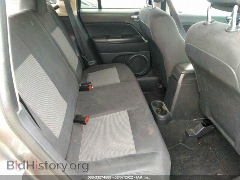 2011 Jeep COMPASS (VIN 1J4NF1FB7BD301809) — фото 8 из 12