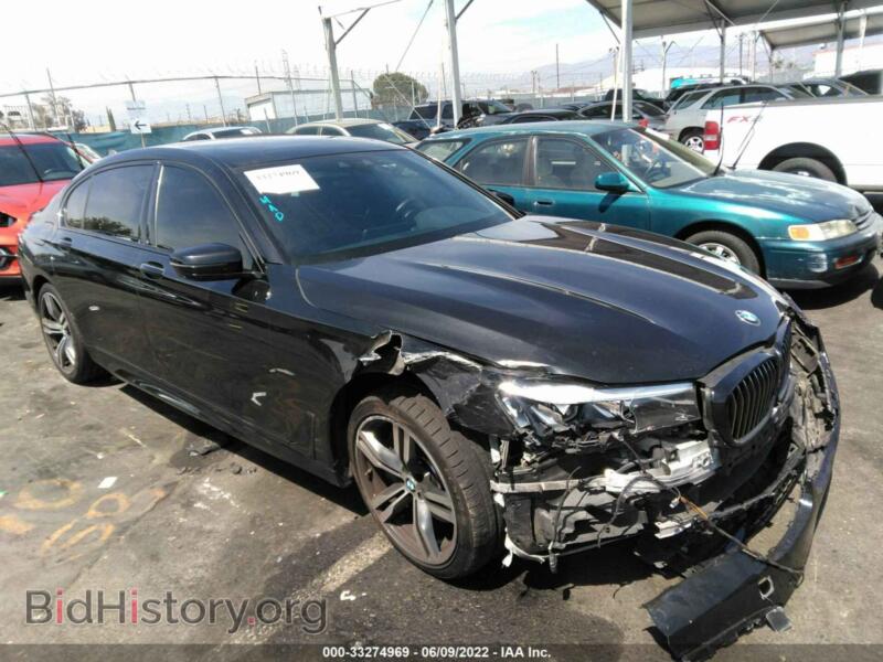 2017 BMW 7 SERIES I (VIN WBA7E2C56HG740400) — фото 1 из 12, IAAI, повреждение: передняя часть