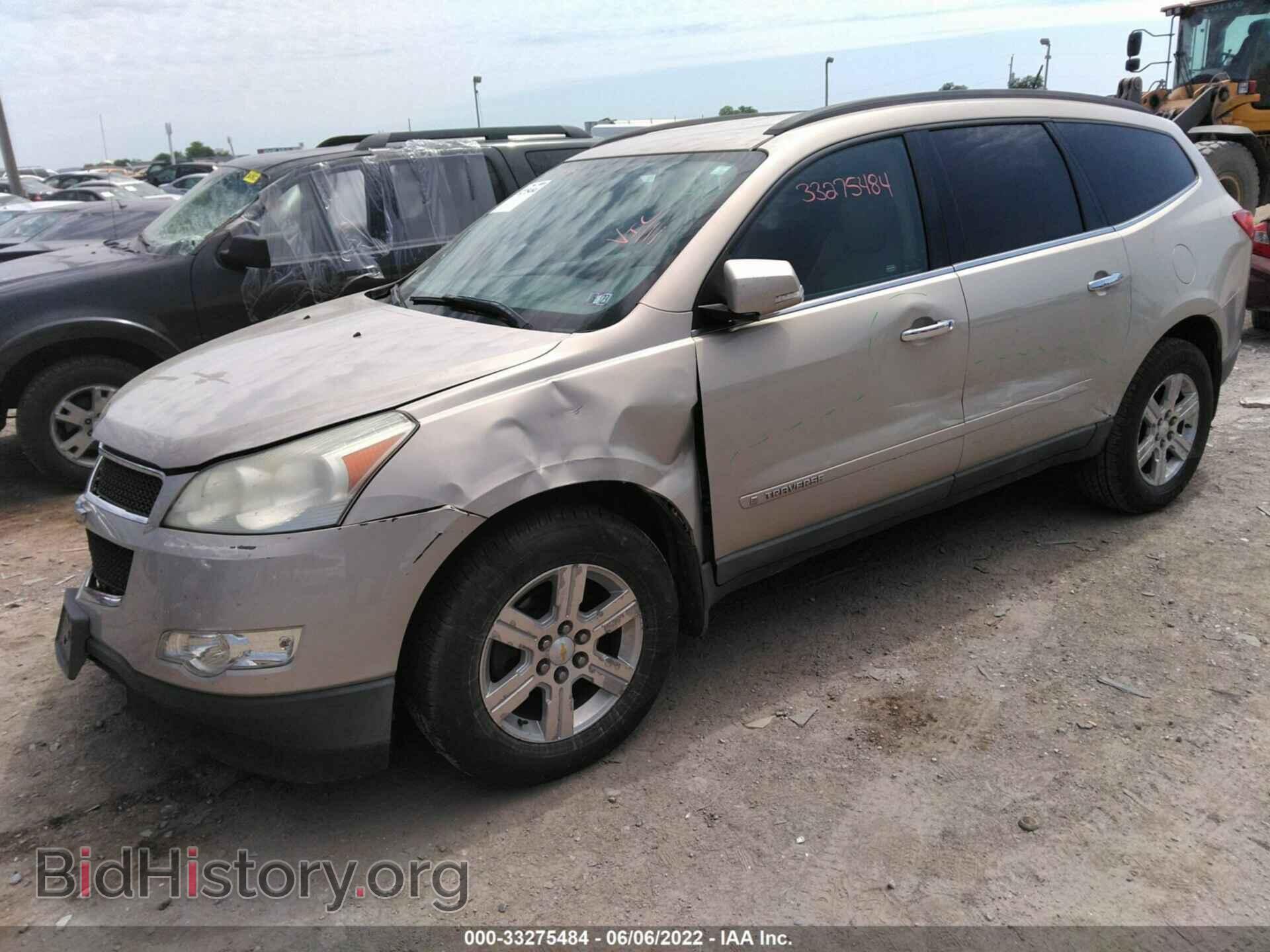 2009 CHEVROLET TRAVERSE - VIN: 1GNER23D99S163602 - Фото 2