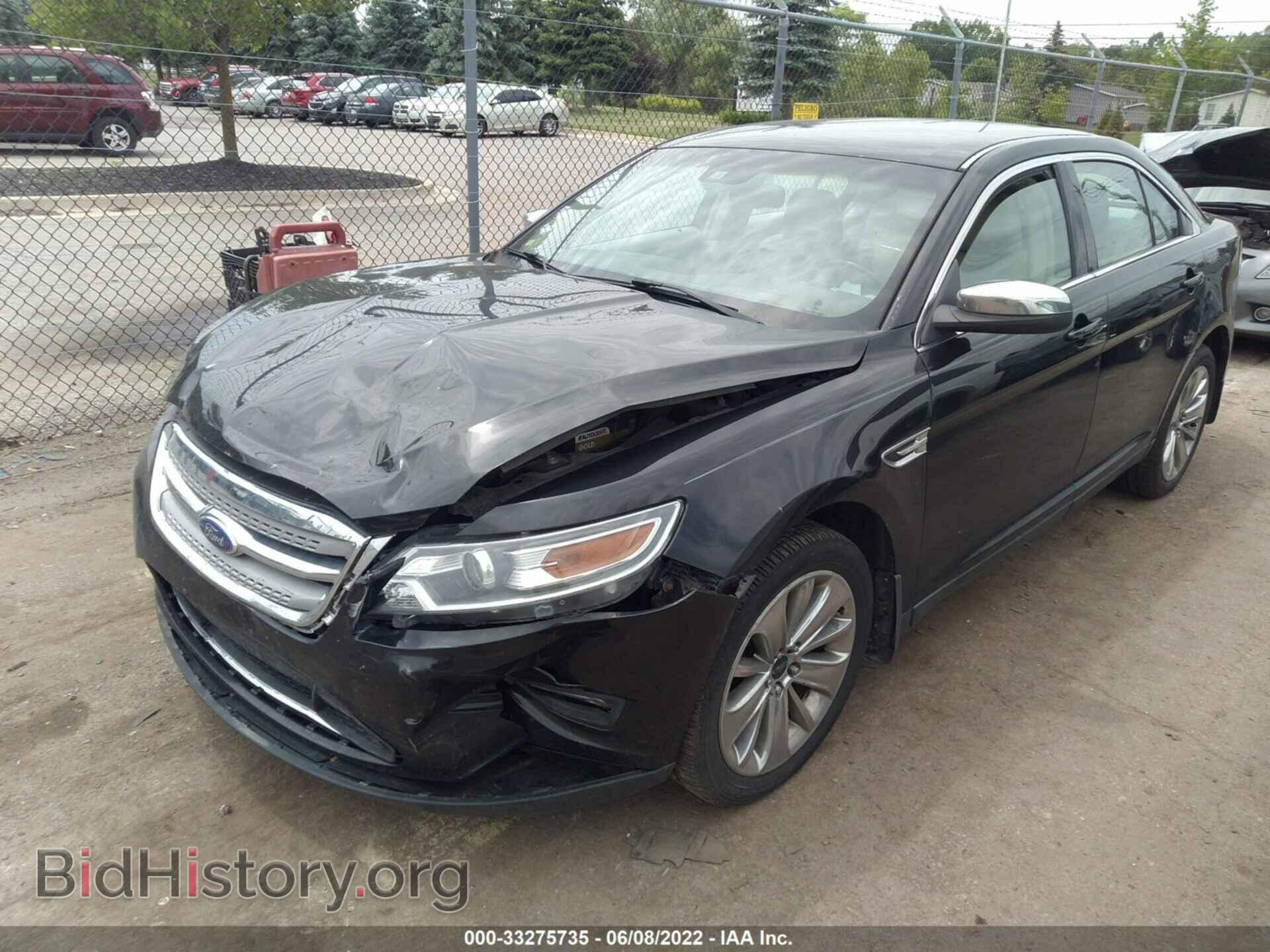 2011 FORD TAURUS - VIN: 1FAHP2JW1BG166363 - Фото 2