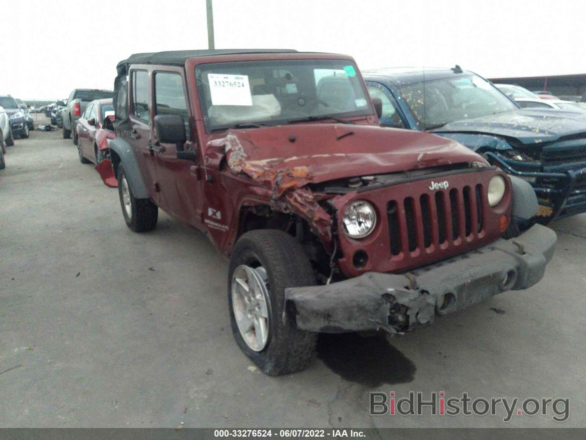 Photo 1J4GA39128L590537 - JEEP WRANGLER 2008