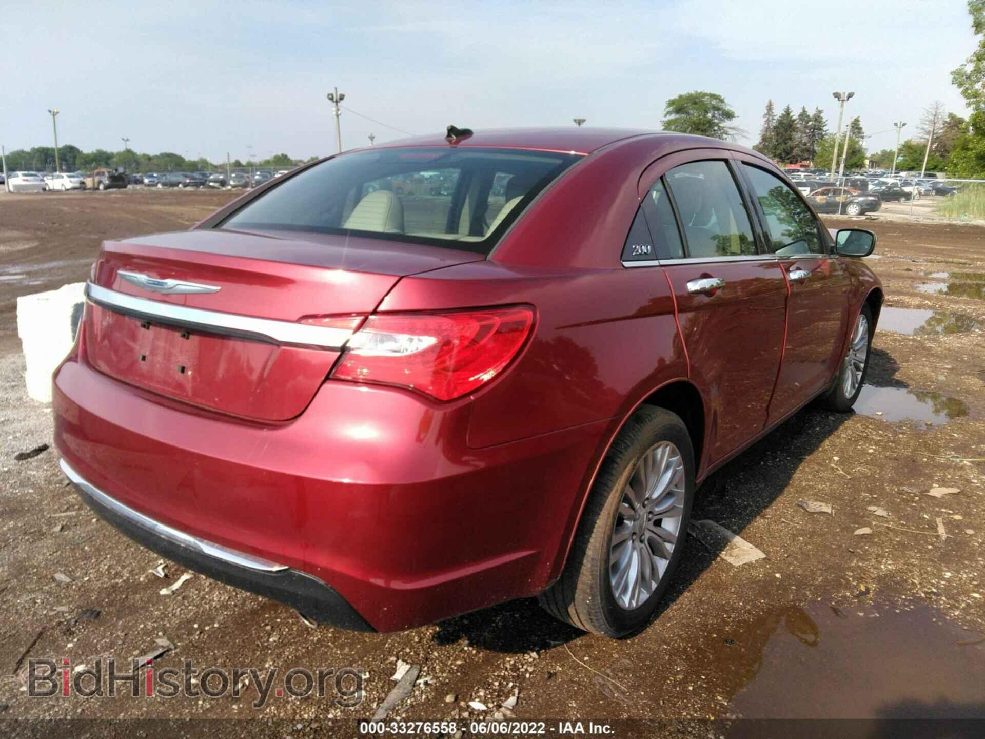 2013 CHRYSLER 200 - VIN: 1C3CCBCG2DN598484 - Фото 4
