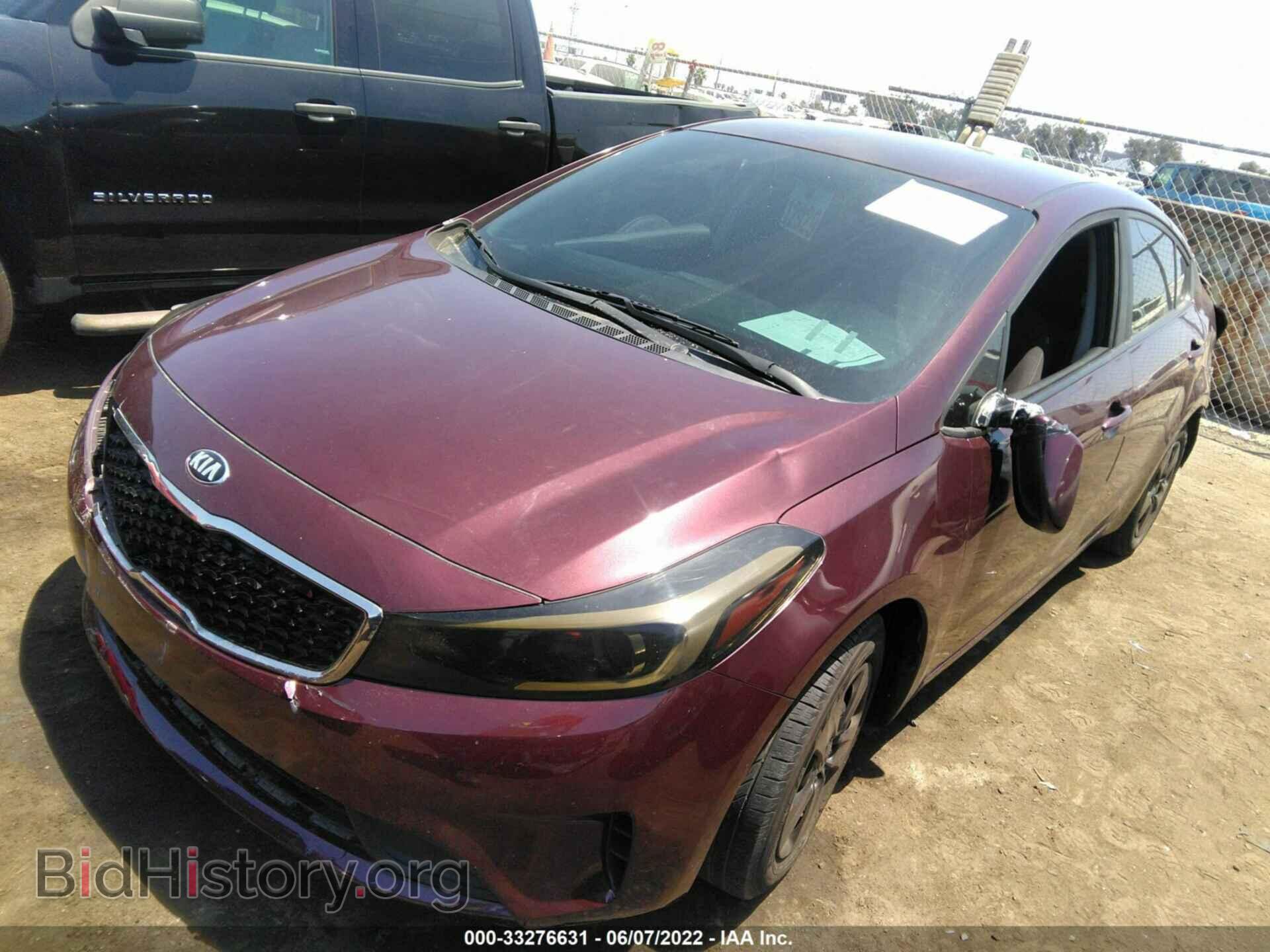 2017 KIA FORTE - VIN: 3KPFK4A73HE095910 - Photo 2