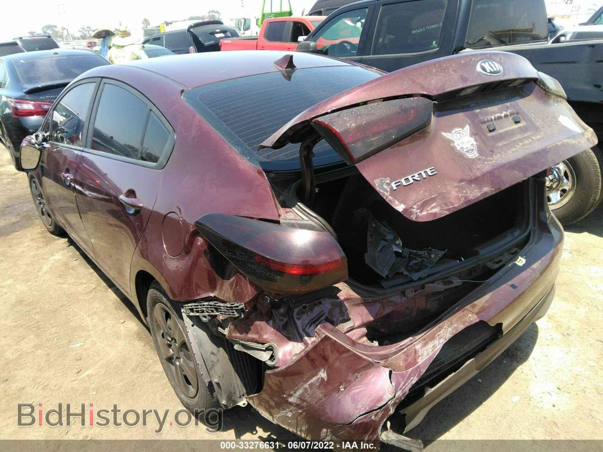 2017 KIA FORTE - VIN: 3KPFK4A73HE095910 - Photo 3