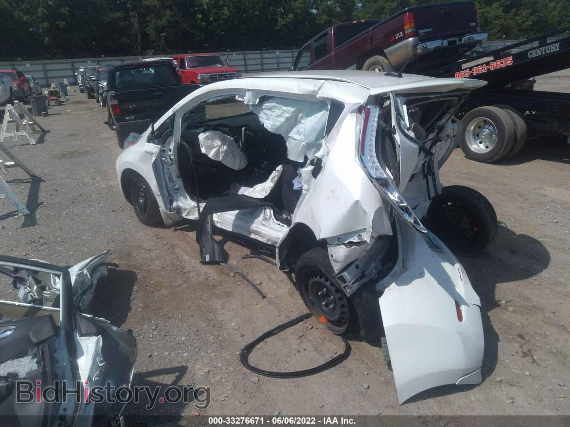 2015 NISSAN LEAF - VIN: 1N4AZ0CP1FC313588 - Фото 3