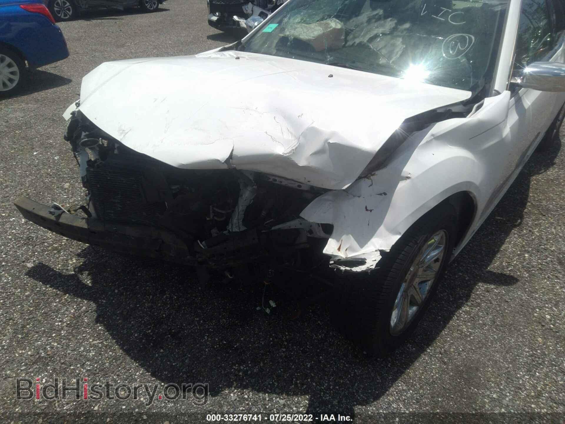 2011 CHRYSLER 300 - VIN: 2C3CA6CT1BH580980 - Фото 6