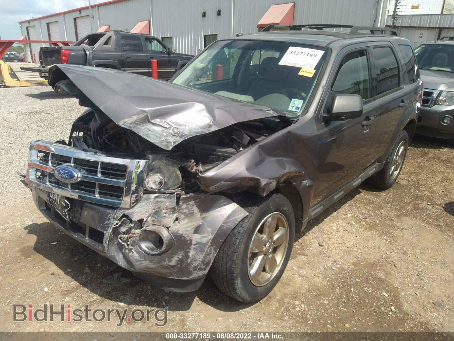 2012 FORD ESCAPE - VIN: 1FMCU0D75CKB75437 - Фото 2