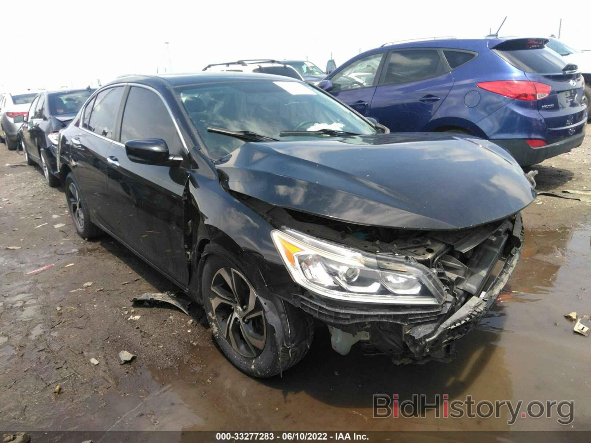 Photo 1HGCR2F38HA078551 - HONDA ACCORD SEDAN 2017