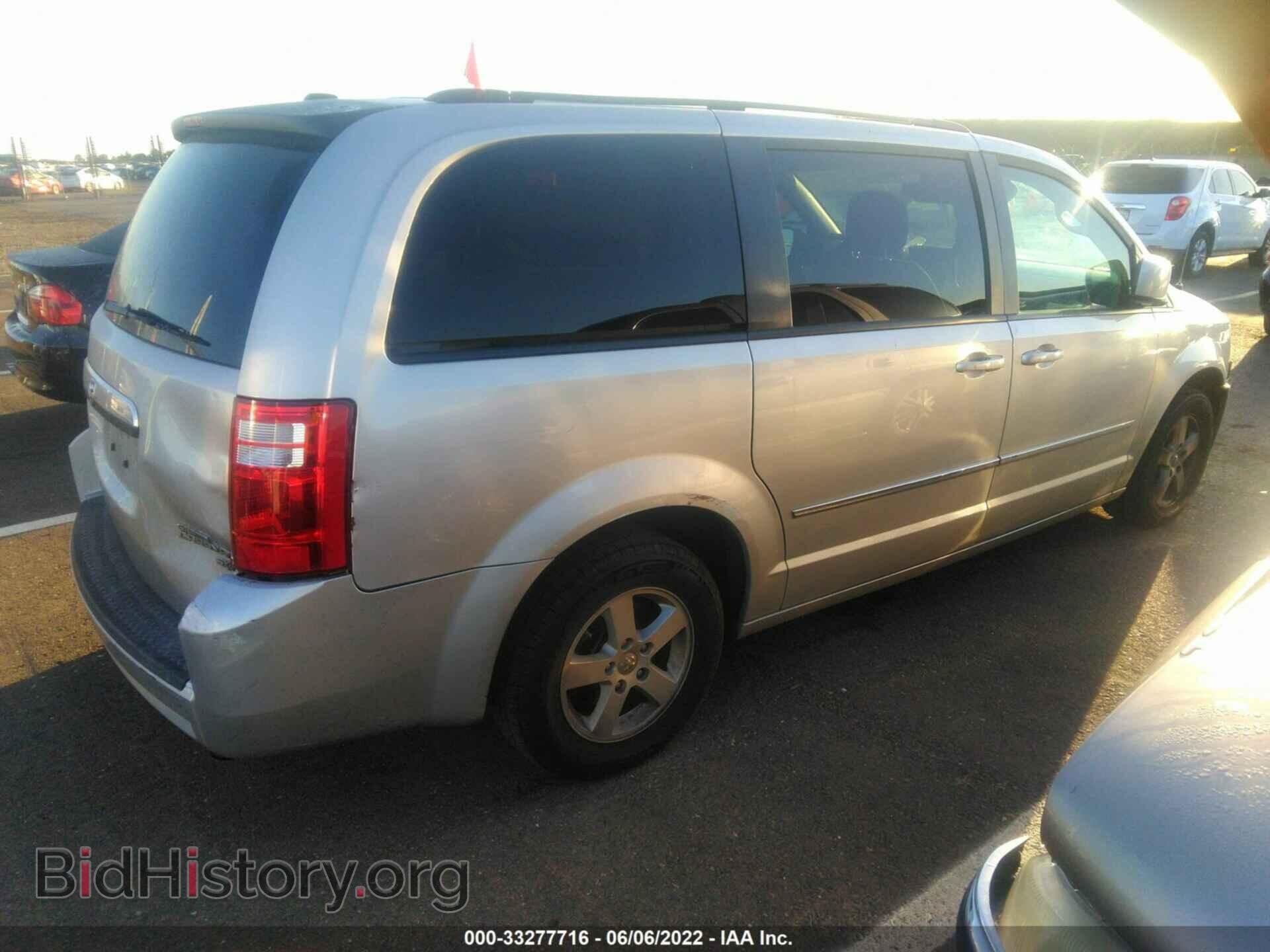 2010 DODGE GRAND CARAVAN - VIN: 2D4RN5D19AR458736 - Фото 4