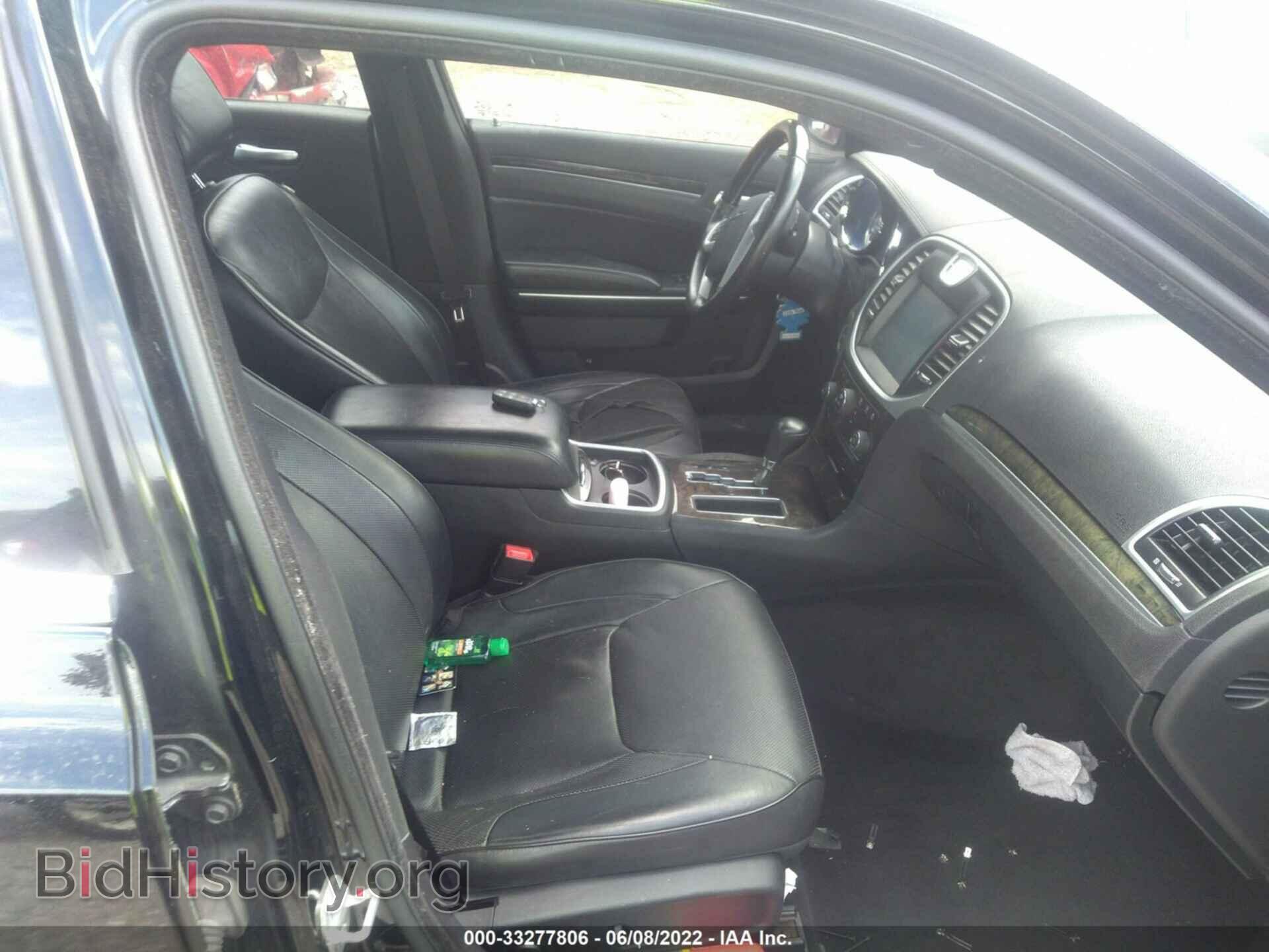 2014 CHRYSLER 300 - VIN: 2C3CCAET1EH173417 - Фото 5