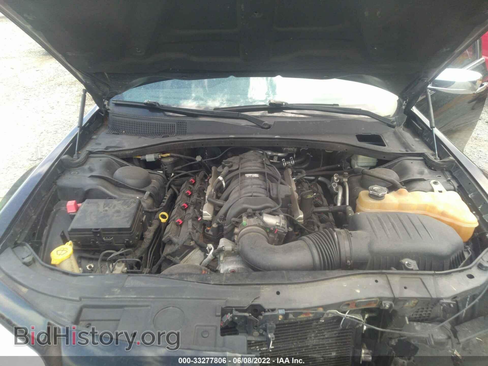 2014 CHRYSLER 300 - VIN: 2C3CCAET1EH173417 - Фото 10