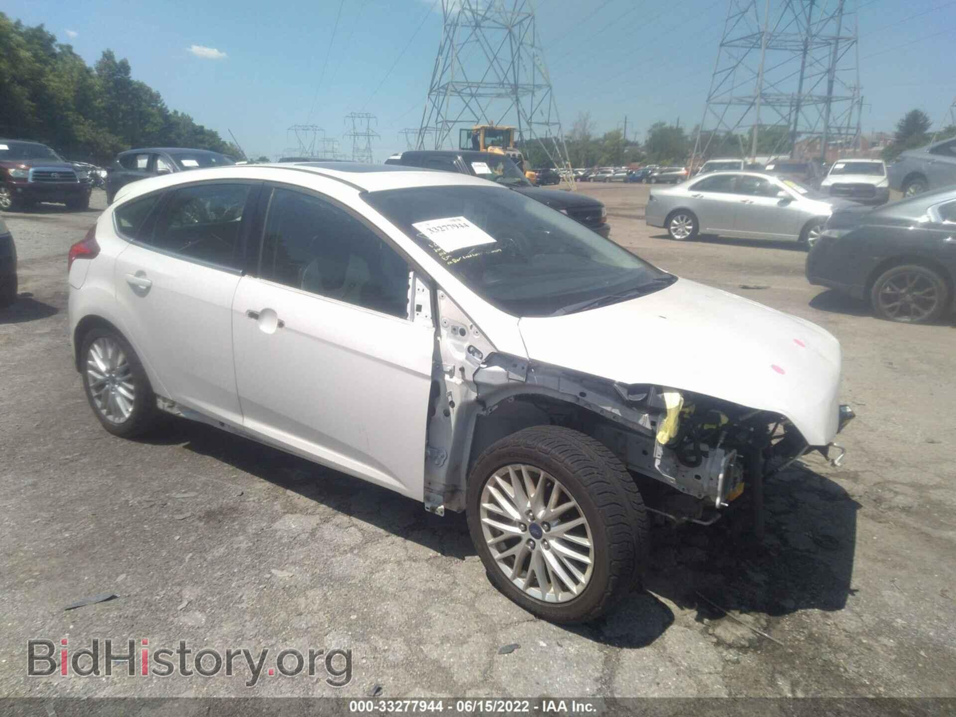 Photo 1FAHP3M2XCL245179 - FORD FOCUS 2012