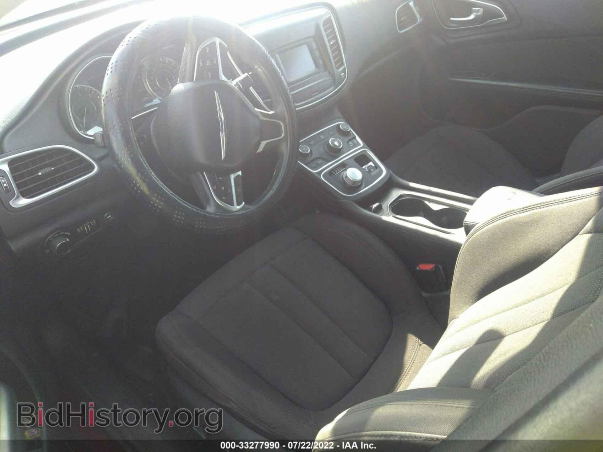 2015 CHRYSLER 200 - VIN: 1C3CCCAB1FN724785 - Фото 5