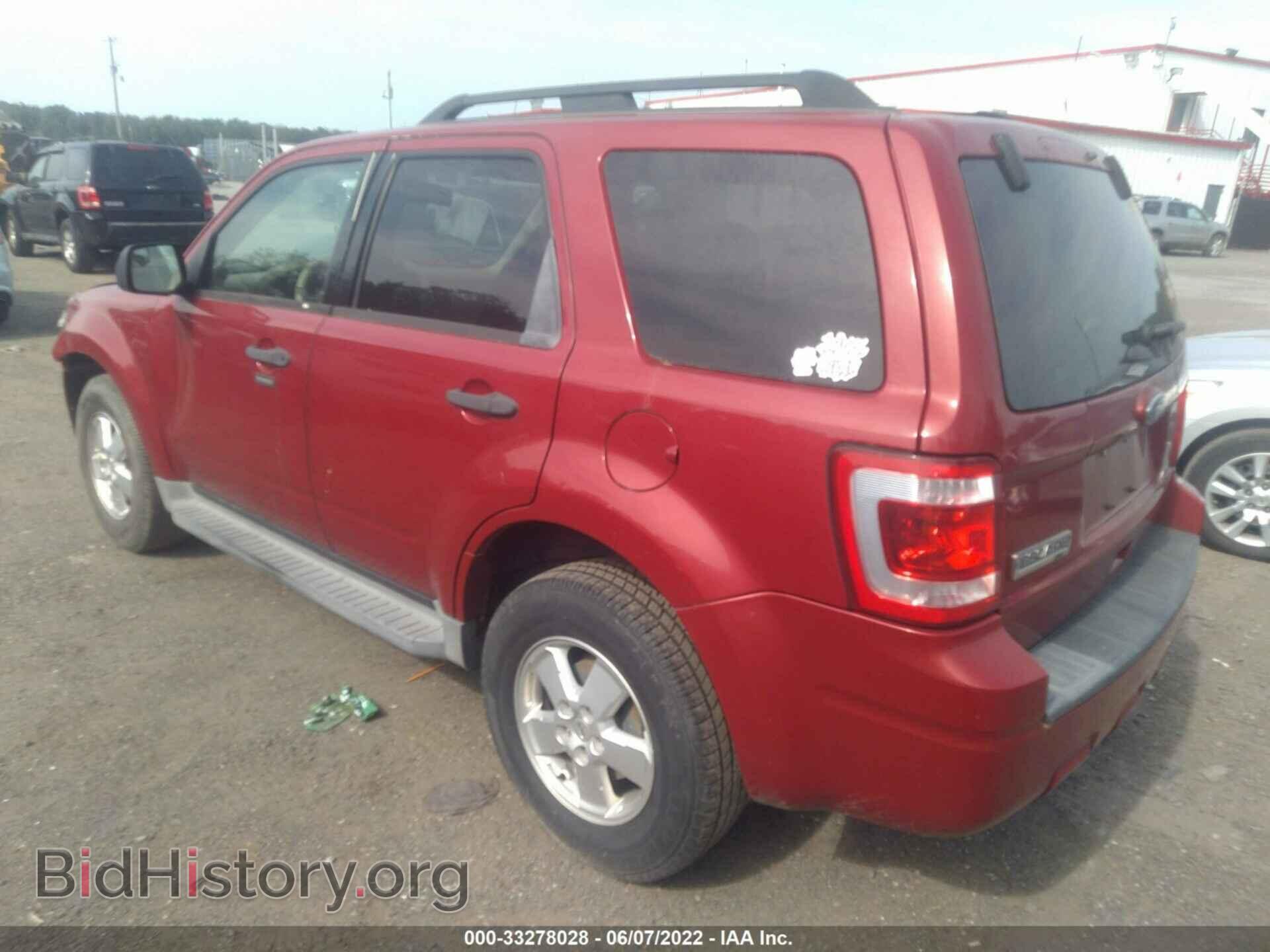 2011 FORD ESCAPE - VIN: 1FMCU0D72BKA75603 - Фото 3