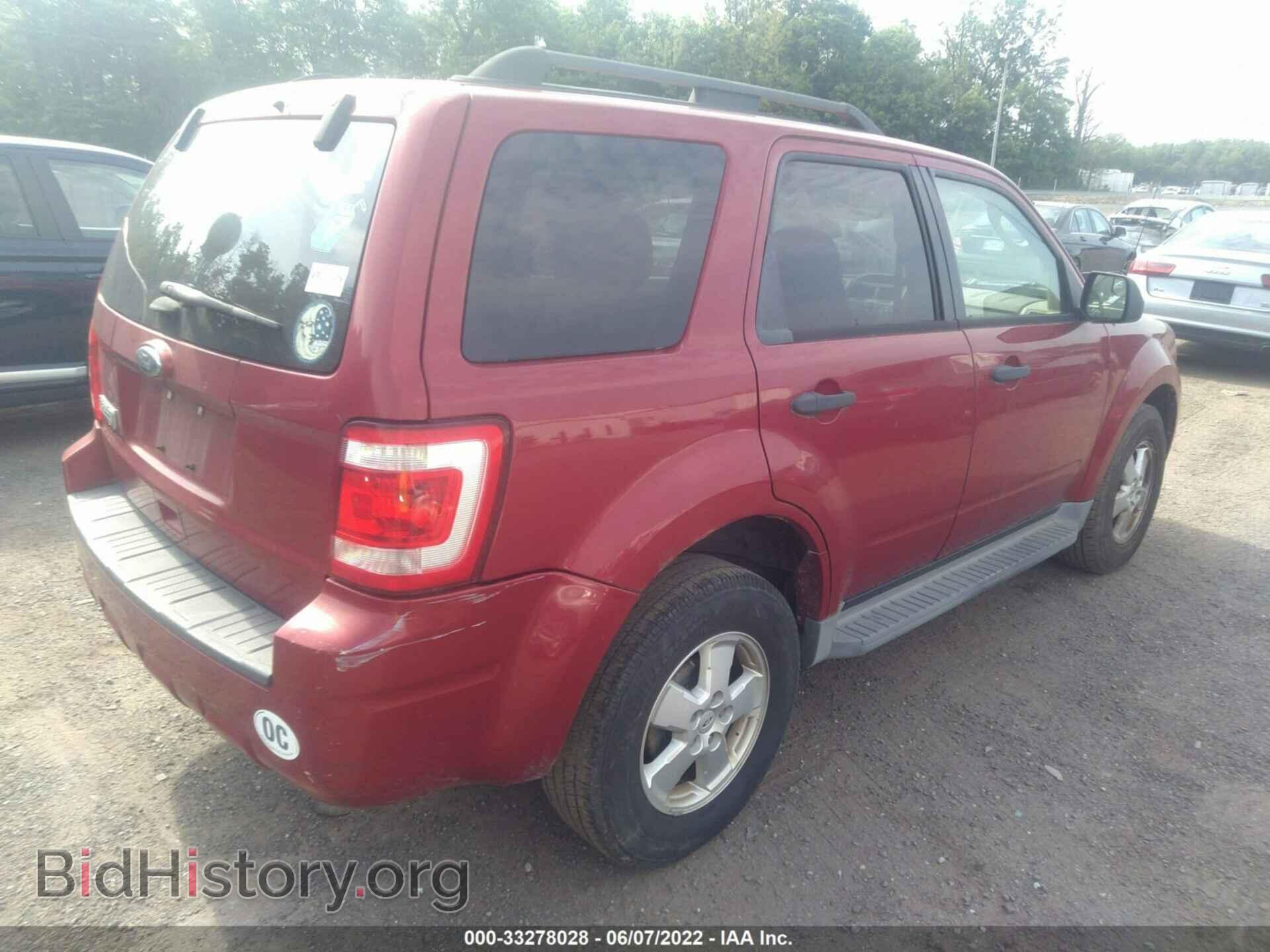 2011 FORD ESCAPE - VIN: 1FMCU0D72BKA75603 - Фото 4