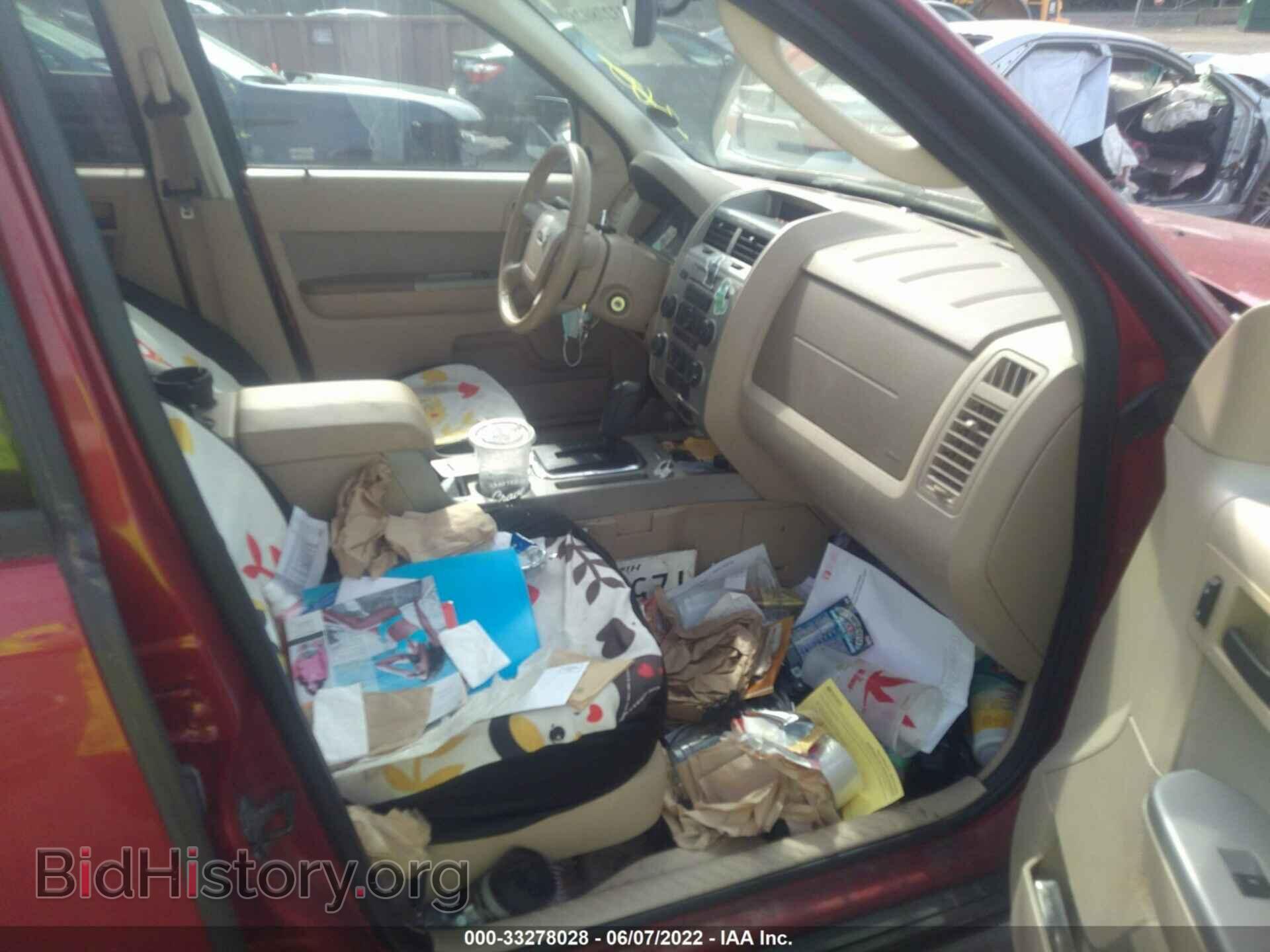 2011 FORD ESCAPE - VIN: 1FMCU0D72BKA75603 - Фото 5