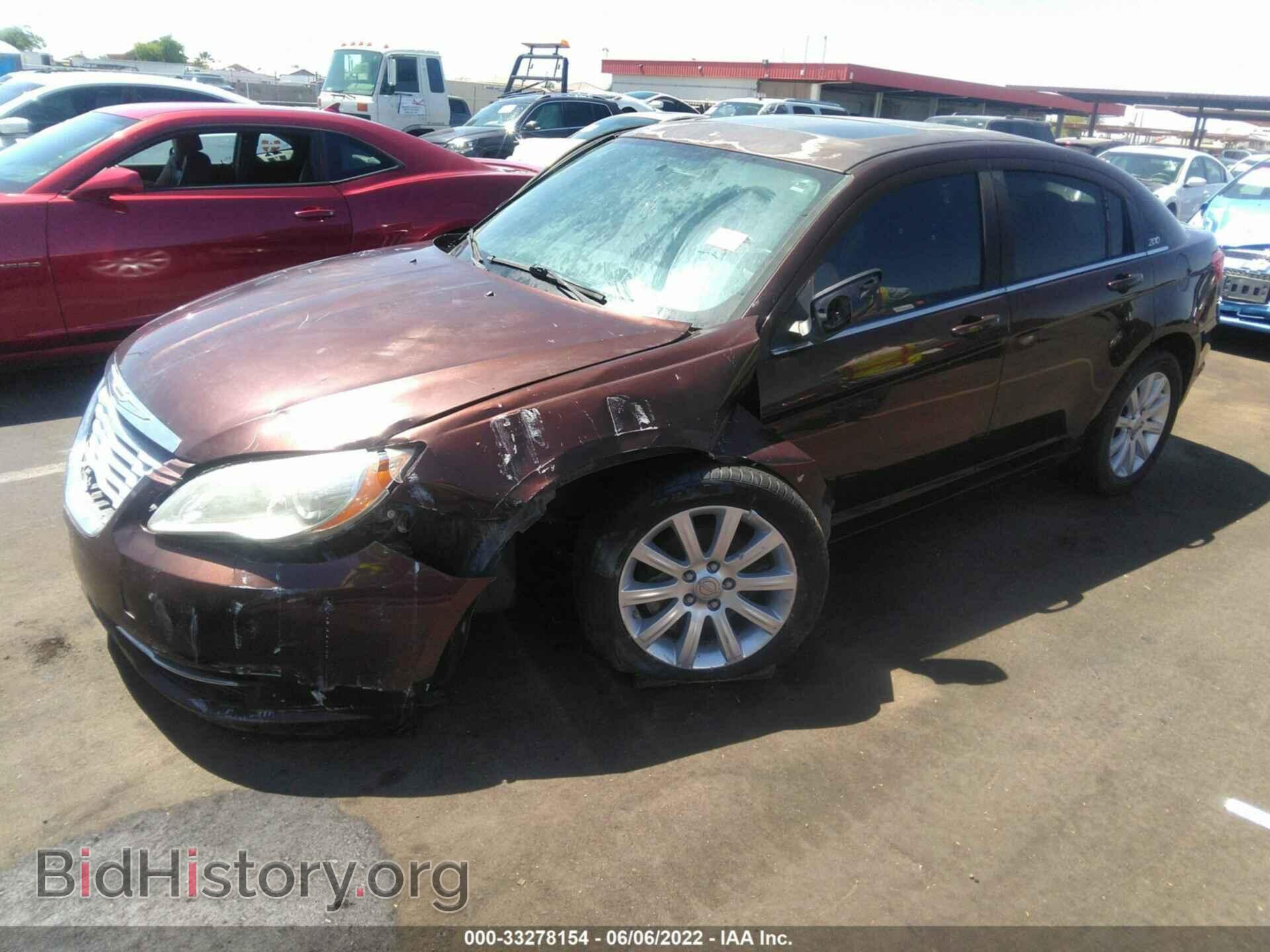 2013 CHRYSLER 200 - VIN: 1C3CCBBB9DN571160 - Фото 2