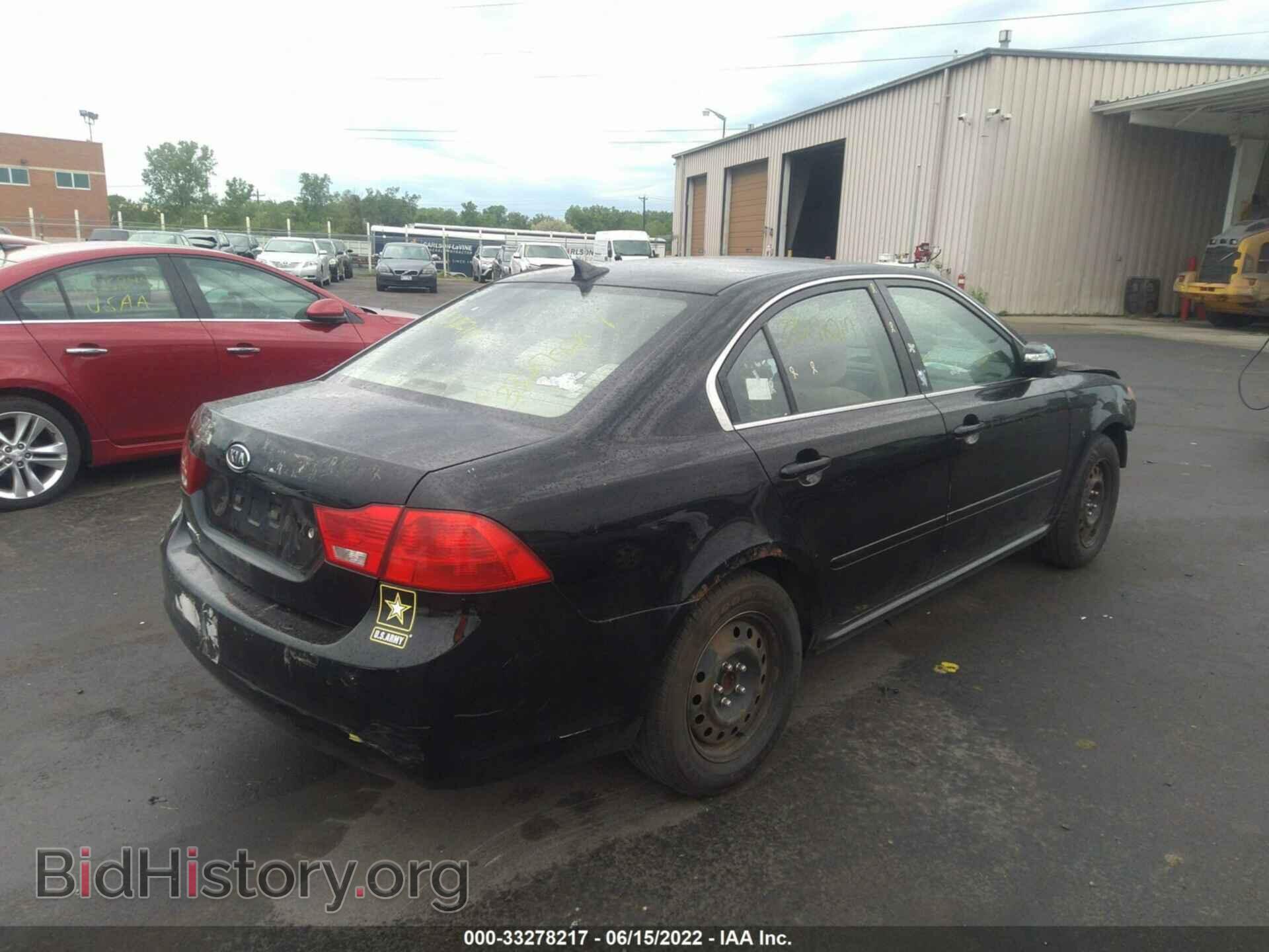 2010 KIA OPTIMA - VIN: KNAGG4A85A5431747 - Фото 4