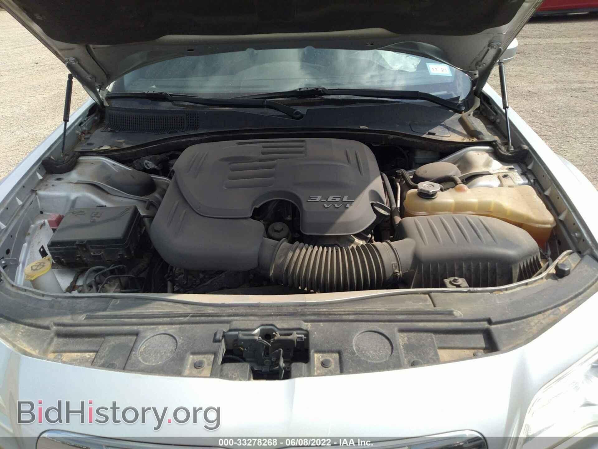 2012 CHRYSLER 300 - VIN: 2C3CCAAG0CH116809 - Photo 10