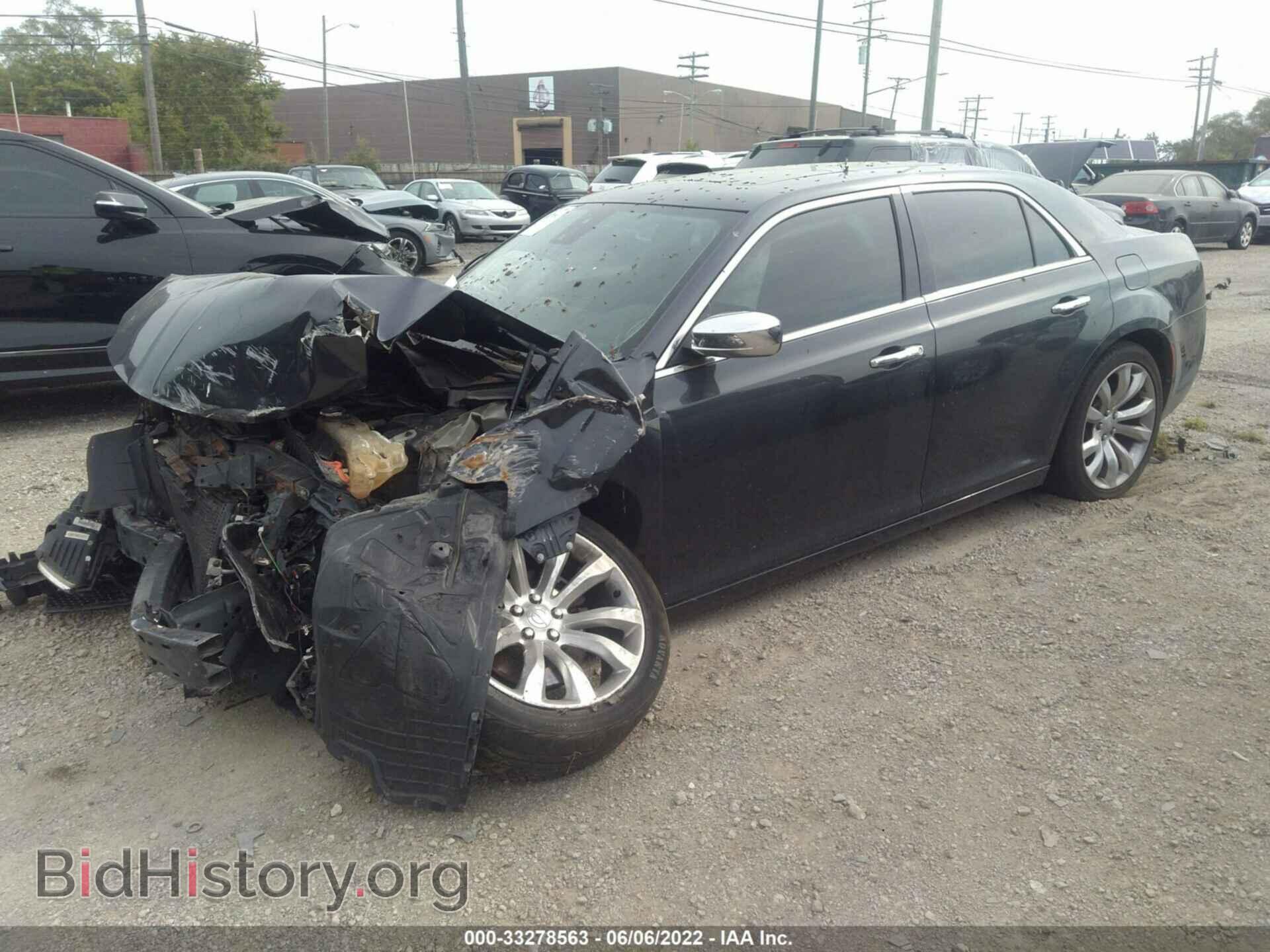 2016 CHRYSLER 300 - VIN: 2C3CCAEG1GH238644 - Фото 2