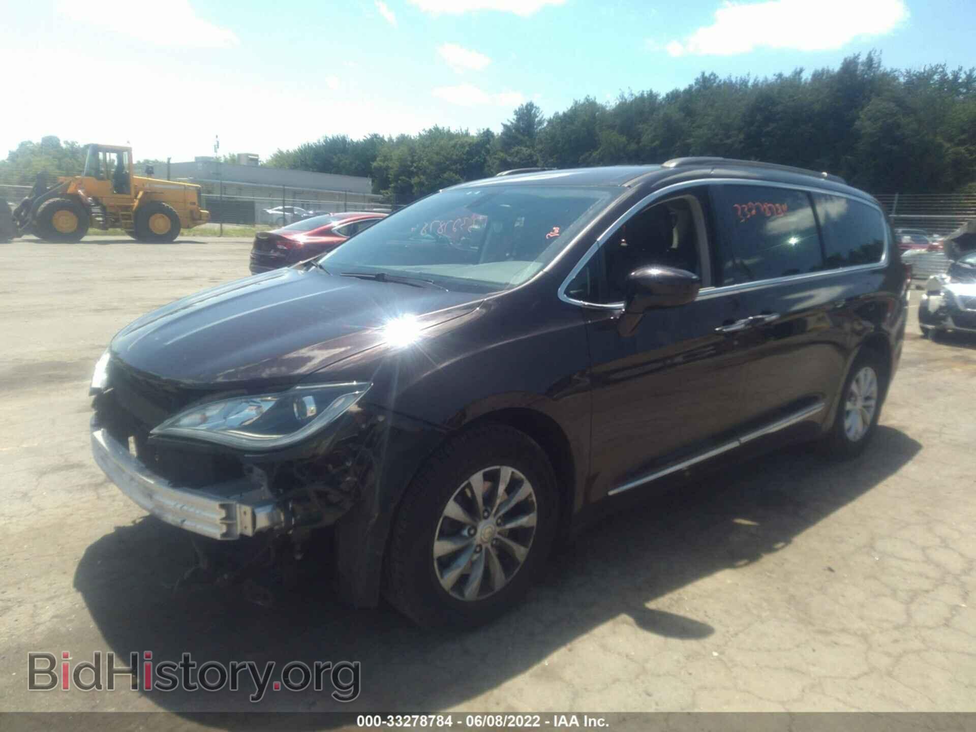 2017 CHRYSLER PACIFICA - VIN: 2C4RC1BG0HR620931 - Photo 2