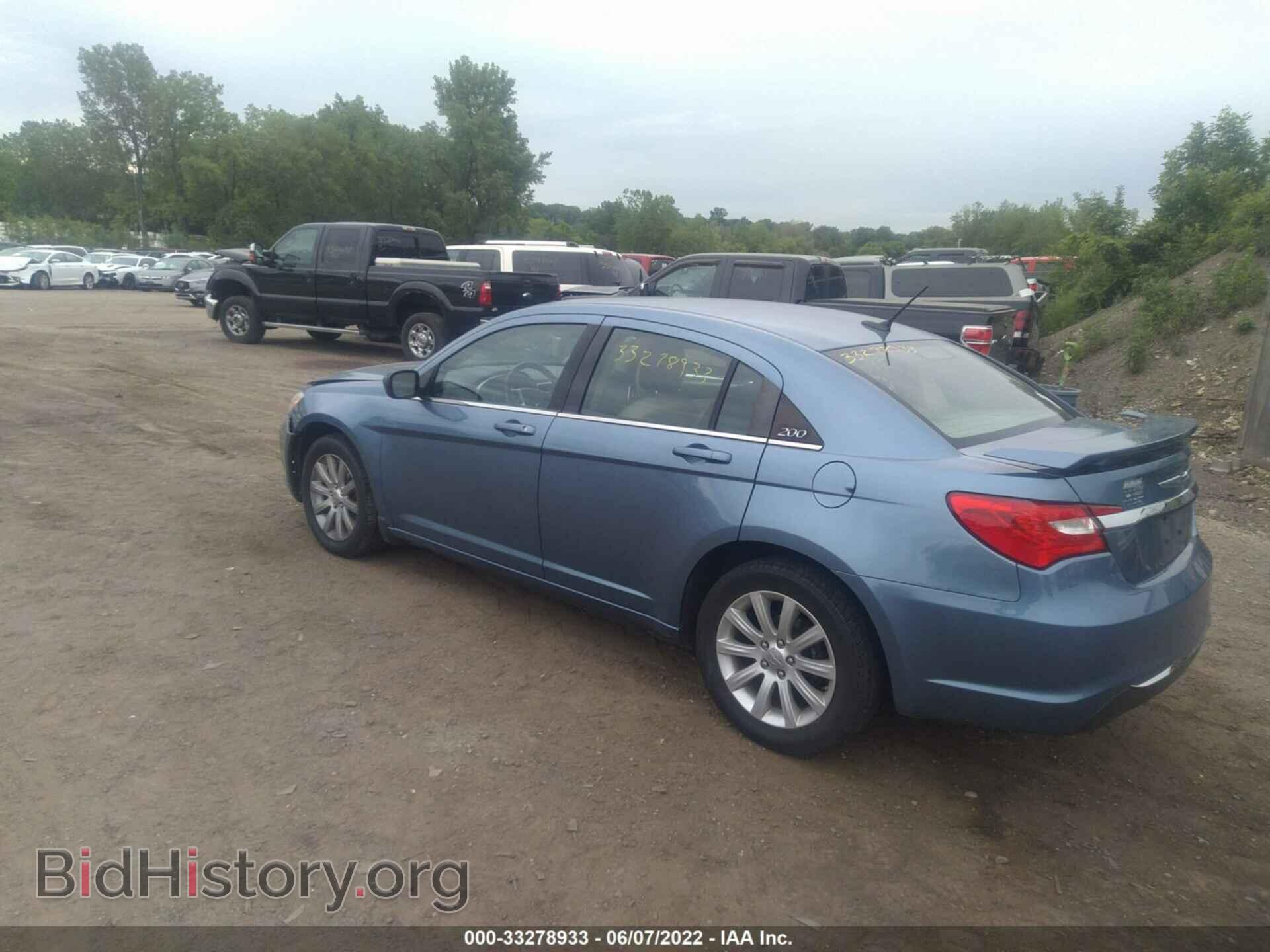 2011 CHRYSLER 200 - VIN: 1C3BC1FG2BN539658 - Фото 3