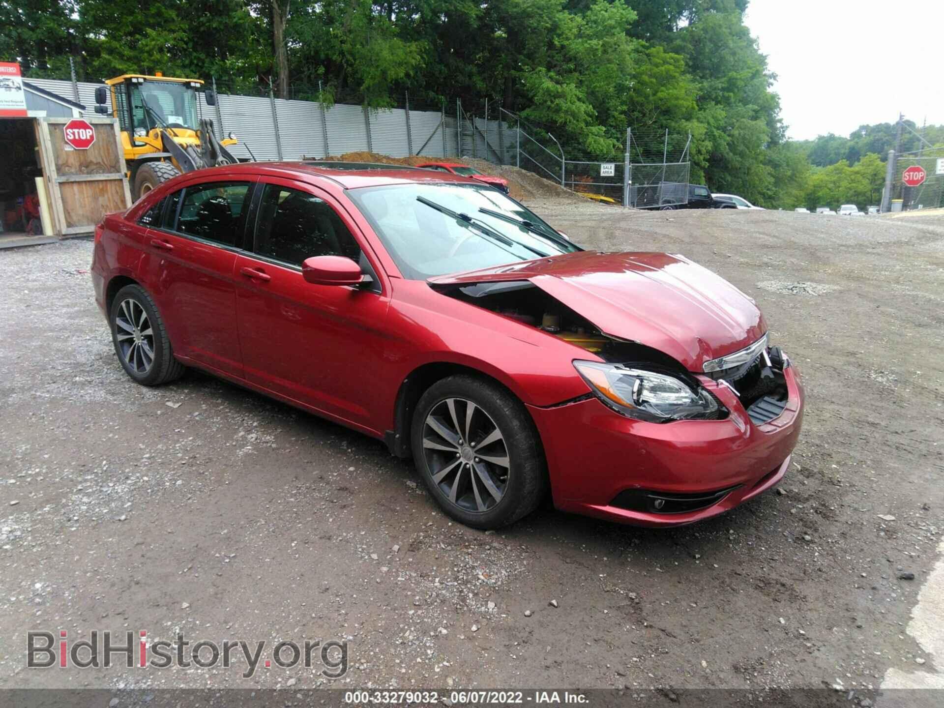 Photo 1C3BC8FG0BN567550 - CHRYSLER 200 2011