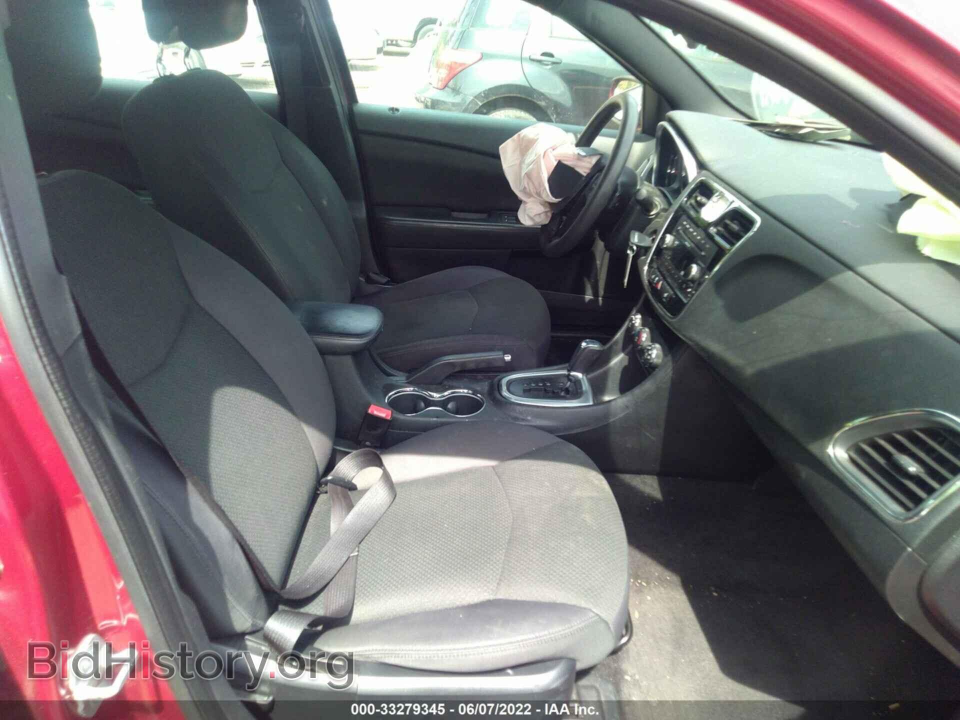 2011 CHRYSLER 200 - VIN: 1C3BC4FB3BN515536 - Фото 5