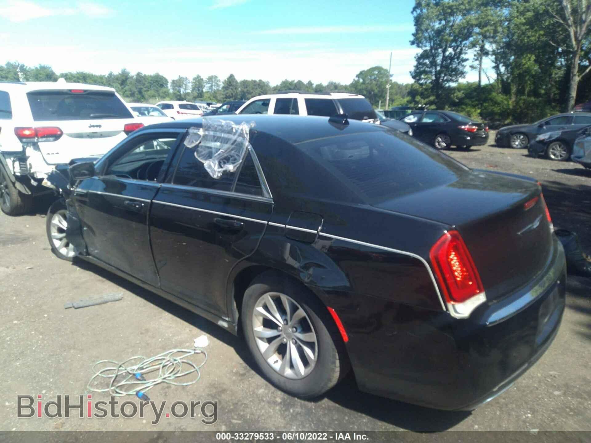 2015 CHRYSLER 300 - VIN: 2C3CCAAG5FH763291 - Фото 3