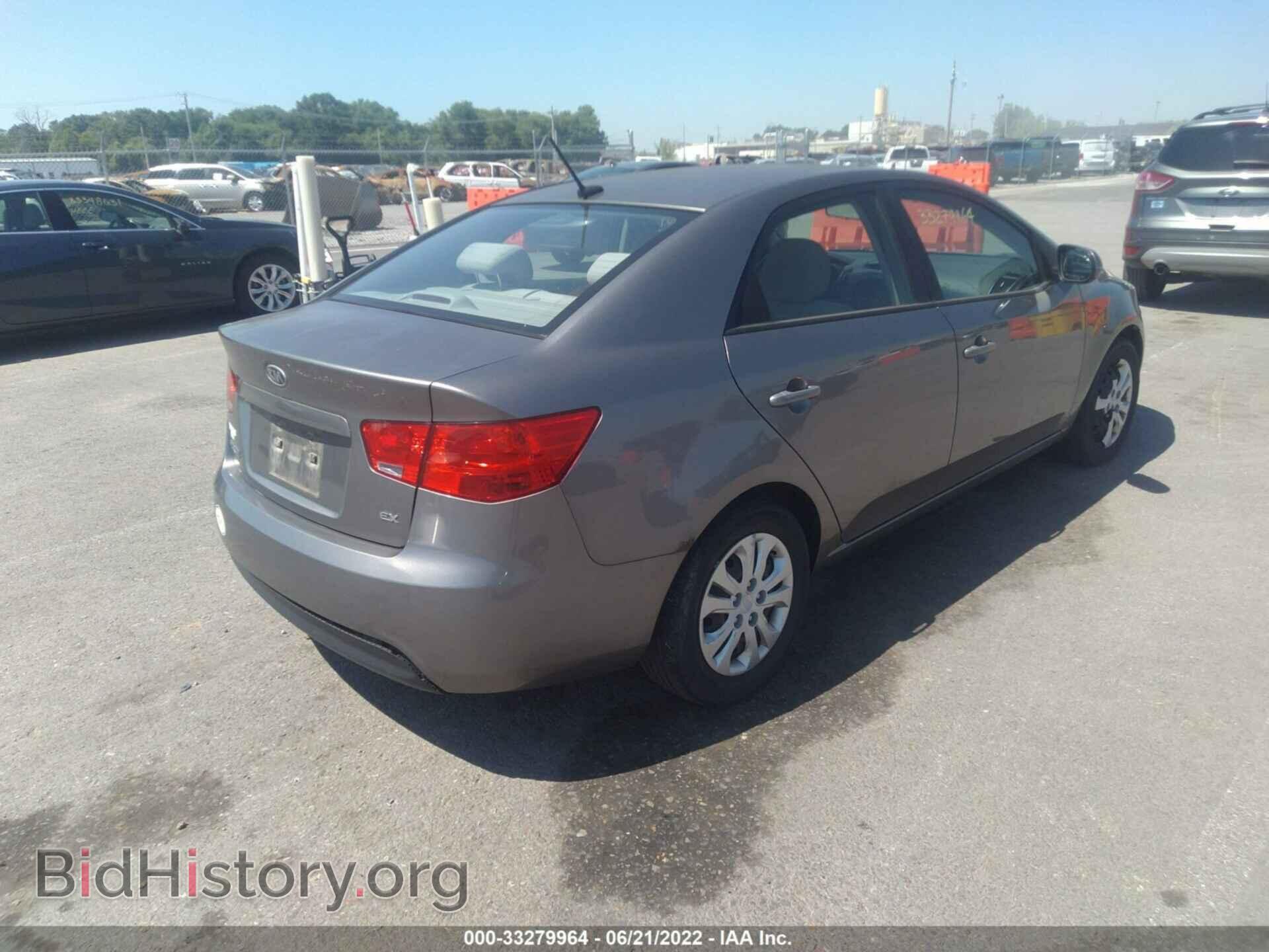 2011 KIA FORTE - VIN: KNAFU4A21B5889626 - Фото 4