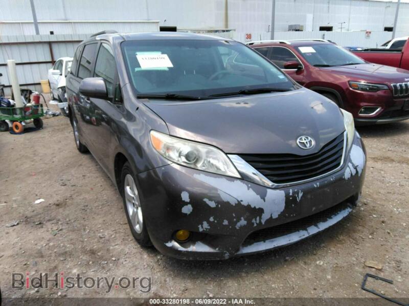 2013 Toyota SIENNA LE (VIN 5TDKK3DCXDS347329) — фото 1 из 11, IAAI, повреждение: левый бок