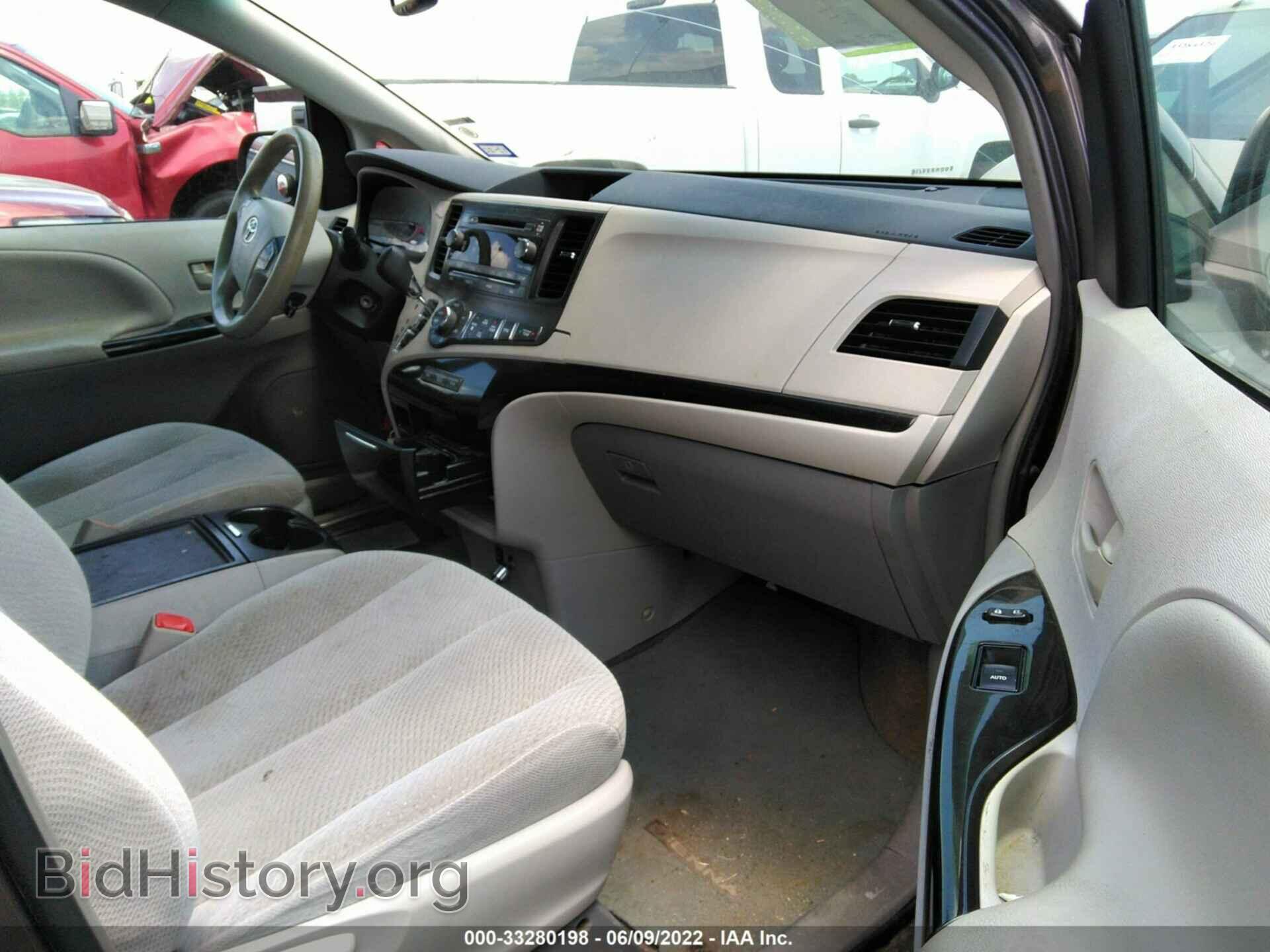 2013 TOYOTA SIENNA - VIN: 5TDKK3DCXDS347329 - Фото 5