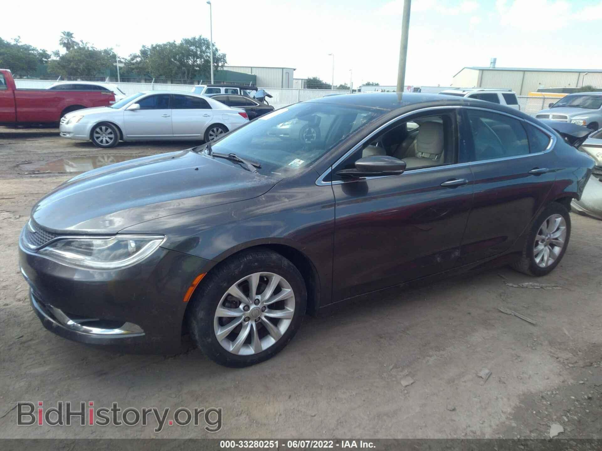 2015 CHRYSLER 200 - VIN: 1C3CCCCB2FN725831 - Photo 2