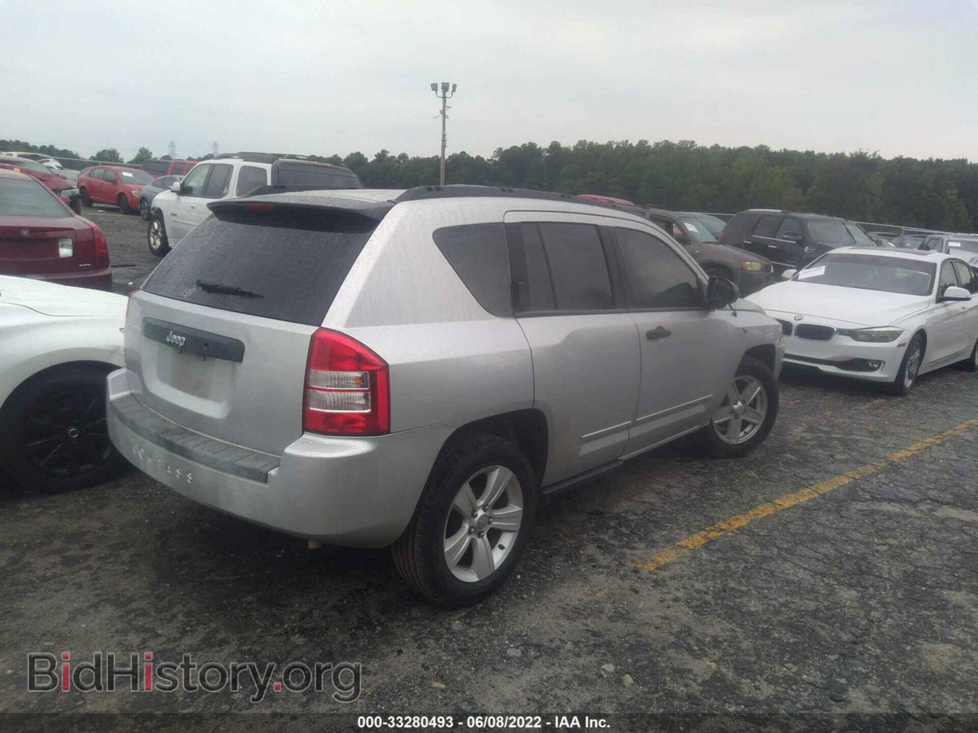 2010 JEEP COMPASS - VIN: 1J4NT4FB9AD506699 - Фото 4