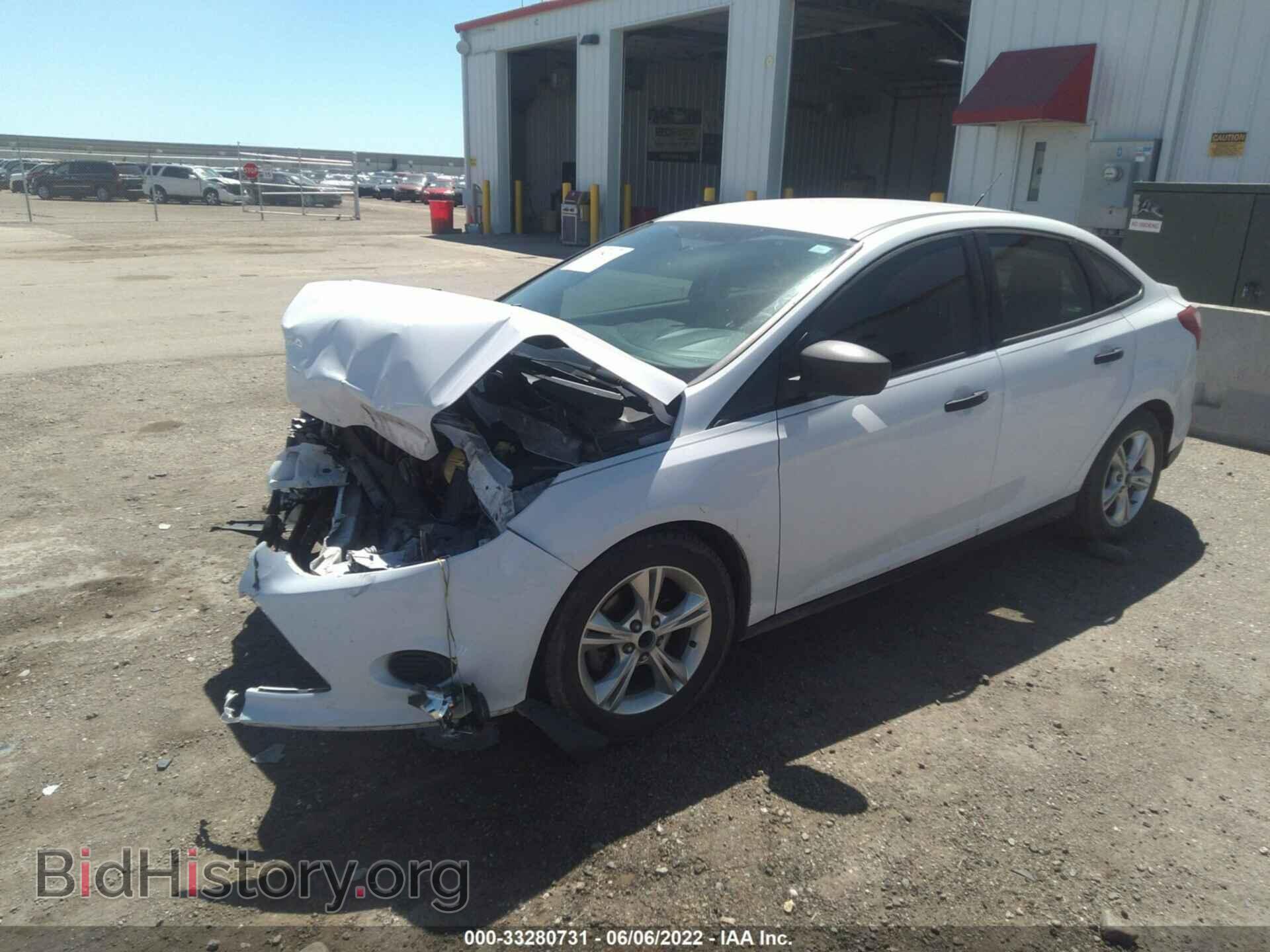 2013 FORD FOCUS - VIN: 1FADP3E26DL184606 - Фото 2