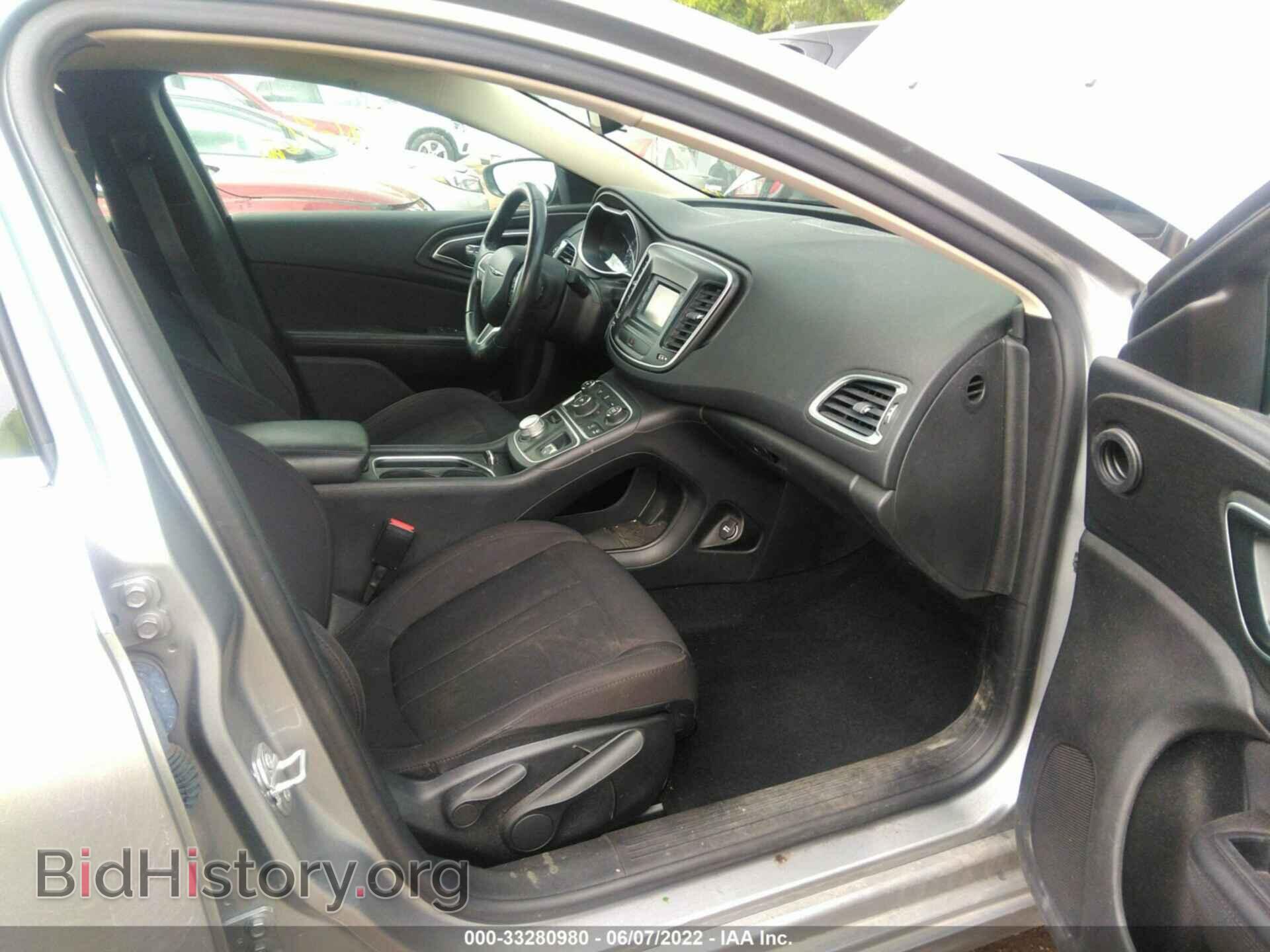2016 CHRYSLER 200 - VIN: 1C3CCCAB4GN136509 - Фото 5