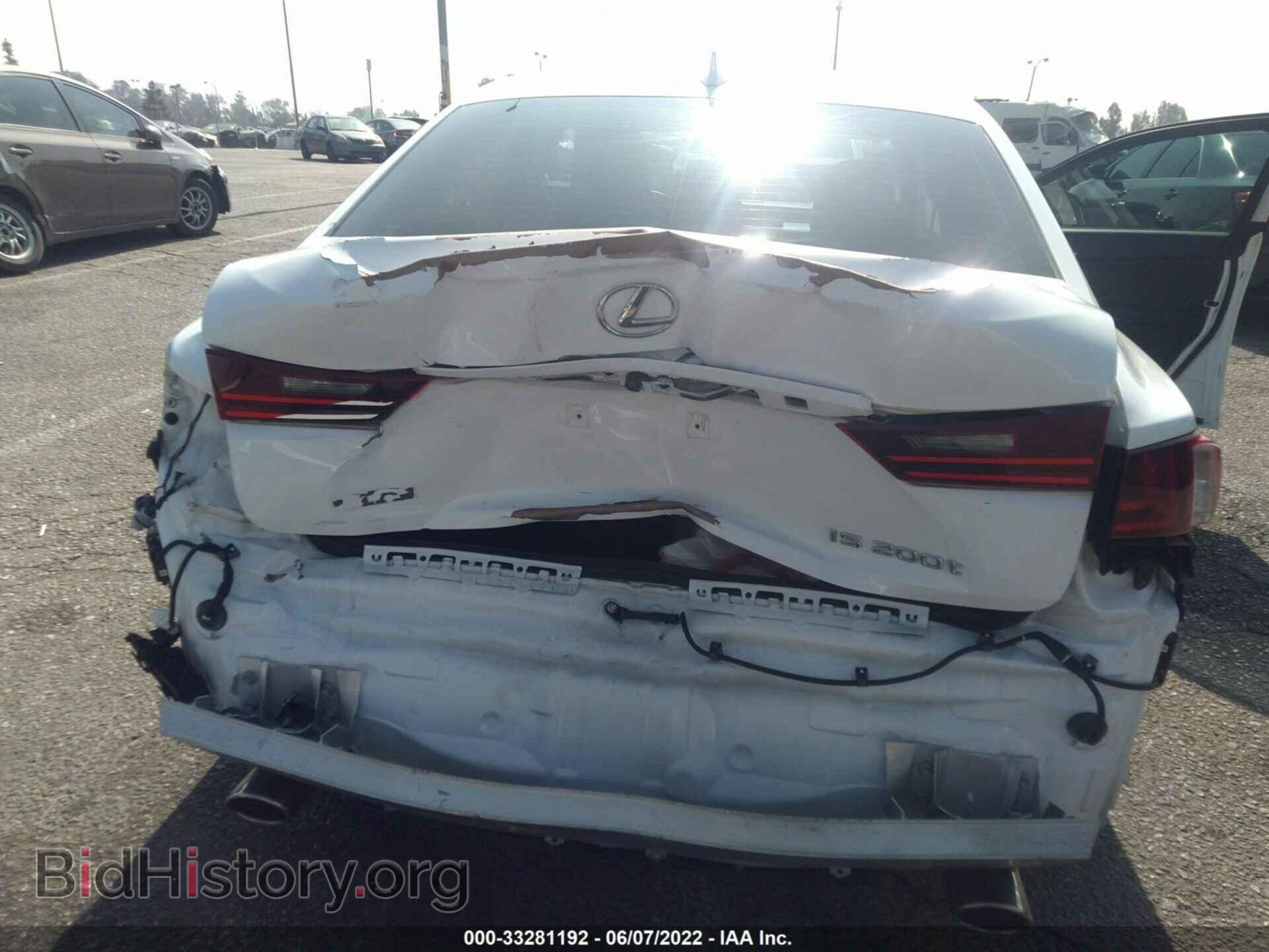 2016 LEXUS IS 200T - VIN: JTHBA1D25G5015905 - Фото 6