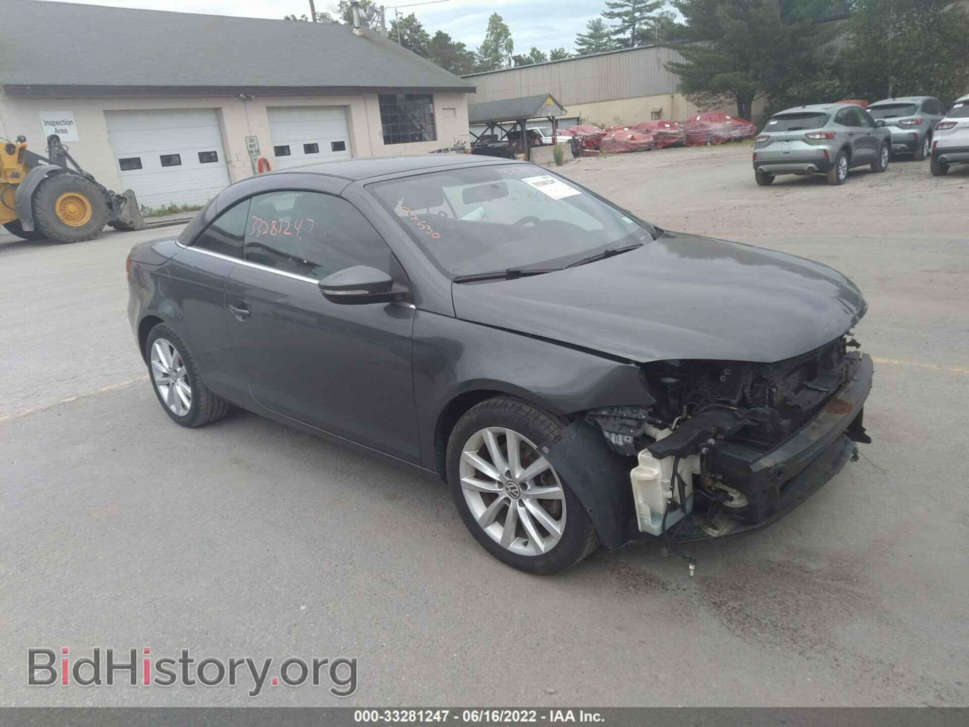 Photo WVWBW7AH8CV013901 - VOLKSWAGEN EOS 2012