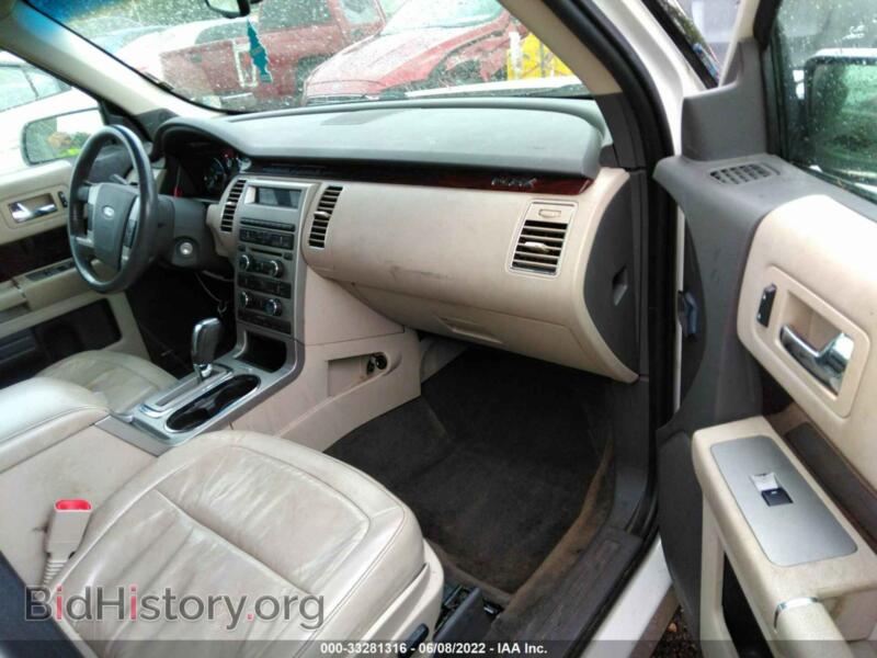 2010 Ford FLEX (VIN 2FMGK5CCXABB18435) — photo 5 of 11