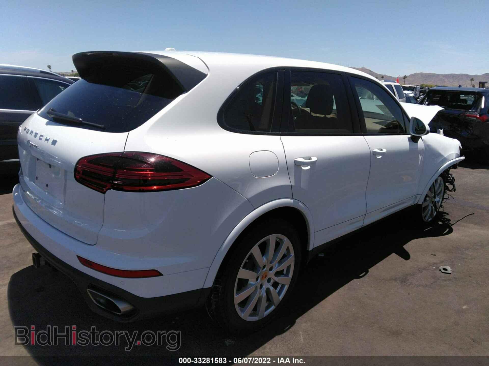 2017 PORSCHE CAYENNE - VIN: WP1AA2A29HKA81155 - Фото 4