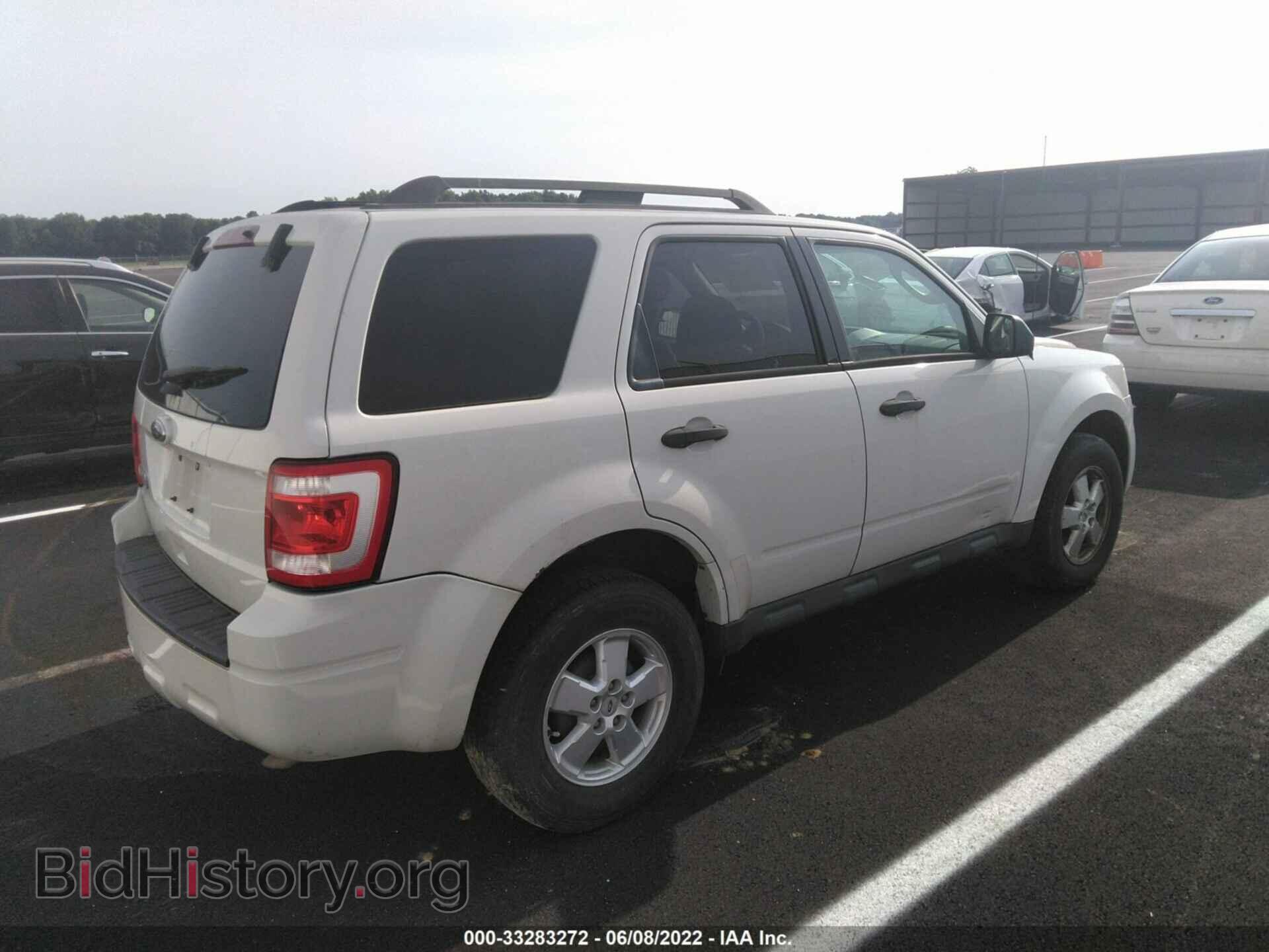 2011 FORD ESCAPE - VIN: 1FMCU9D70BKA75944 - Фото 4