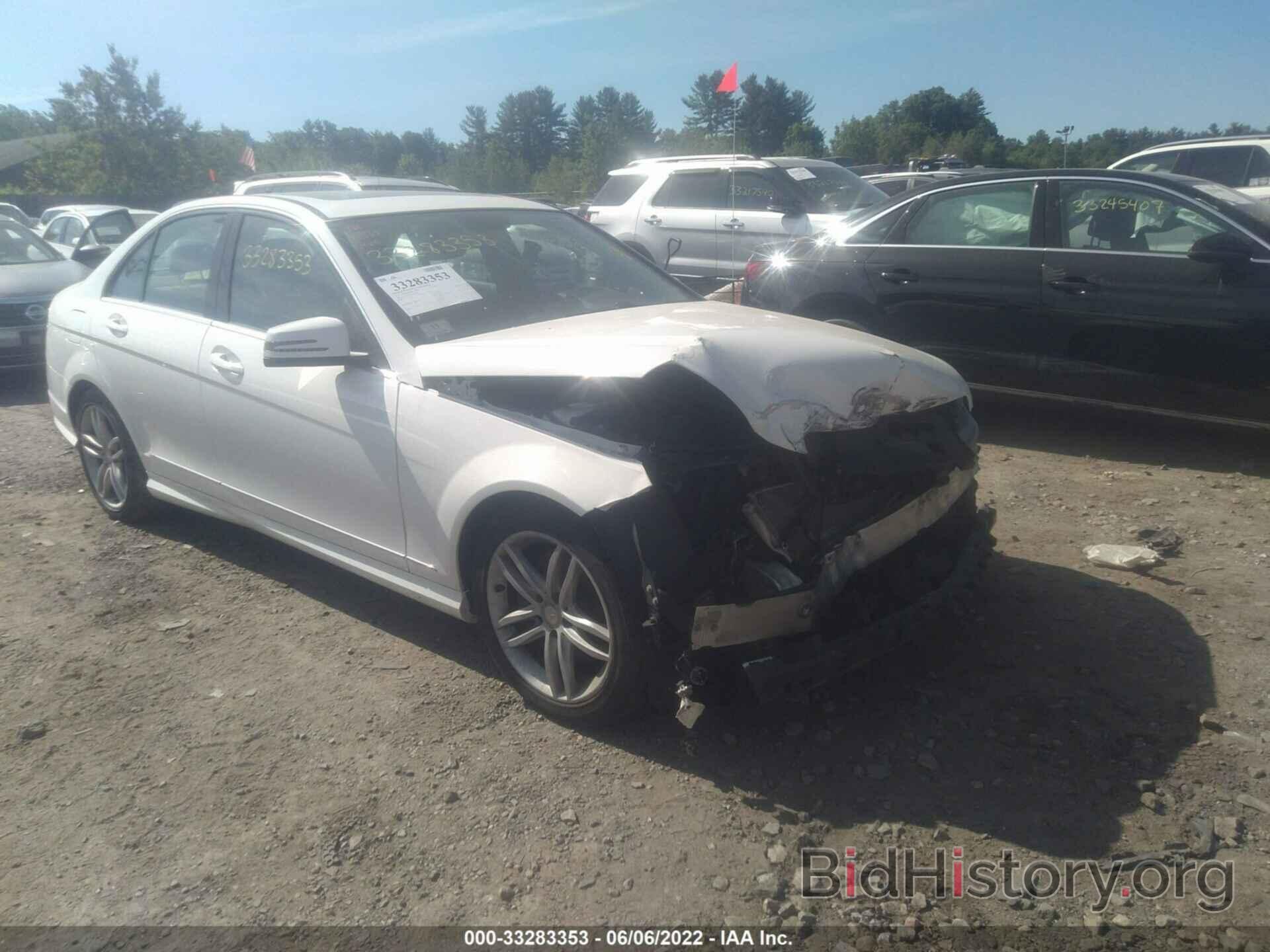 Photo WDDGF8AB8EA893084 - MERCEDES-BENZ C-CLASS 2014