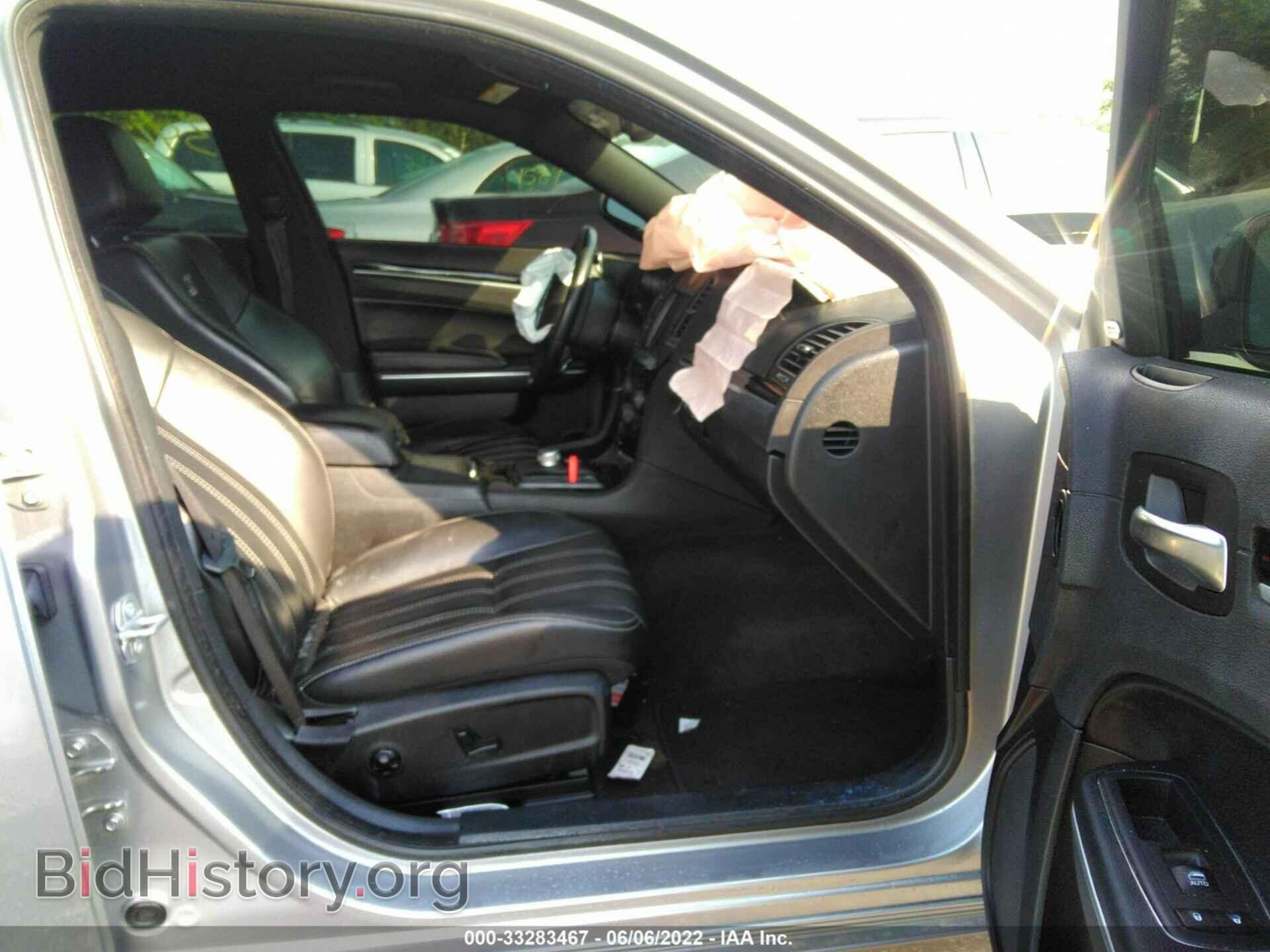 2018 CHRYSLER 300 - VIN: 2C3CCAGG3JH267440 - Фото 5