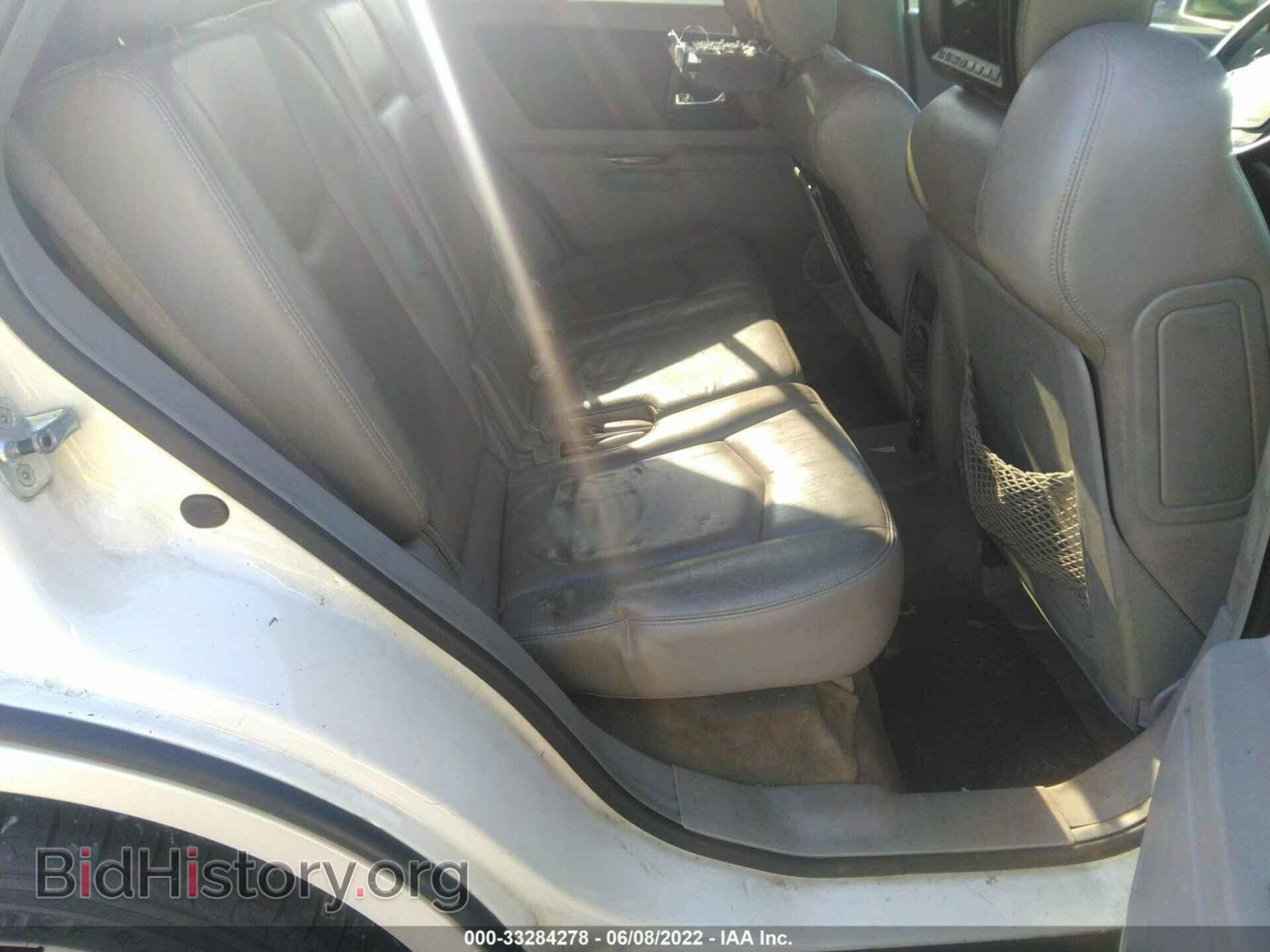 2006 CADILLAC SRX - VIN: 1GYEE637460166852 - Photo 8