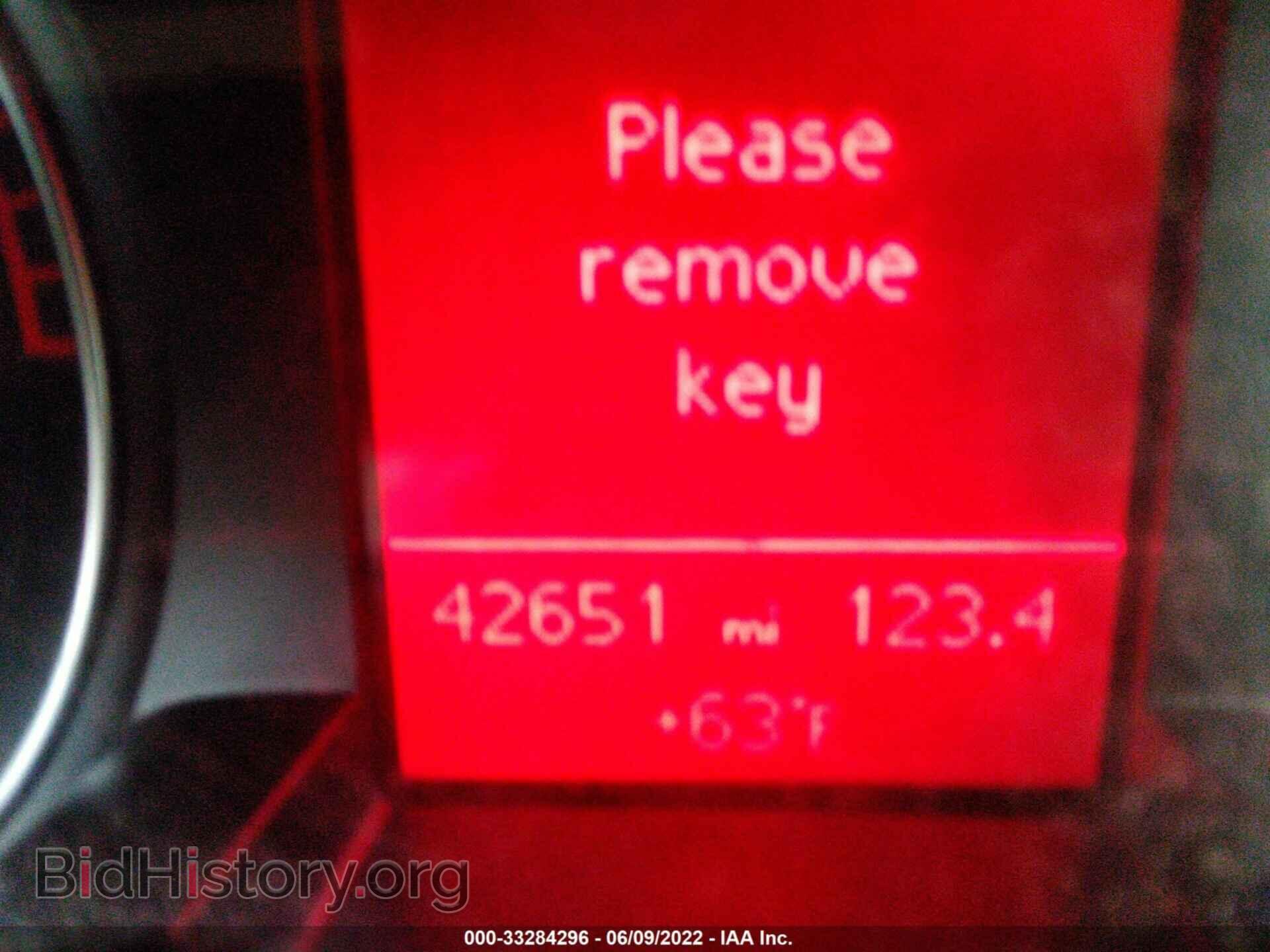 2011 AUDI A4 - VIN: WAUFFAFL2BN020950 - Фото 7