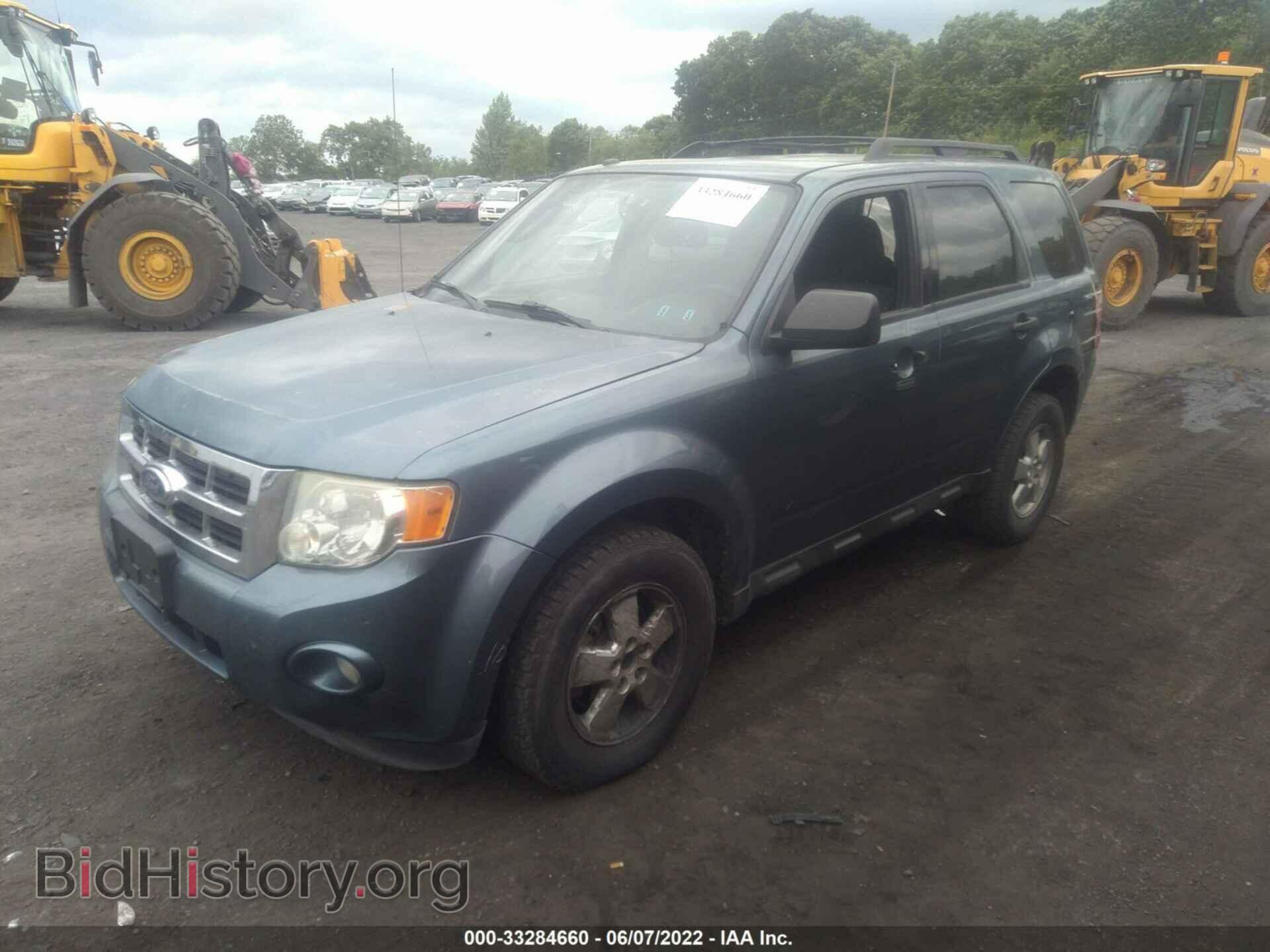 2011 FORD ESCAPE - VIN: 1FMCU0D74BKB43397 - Фото 2