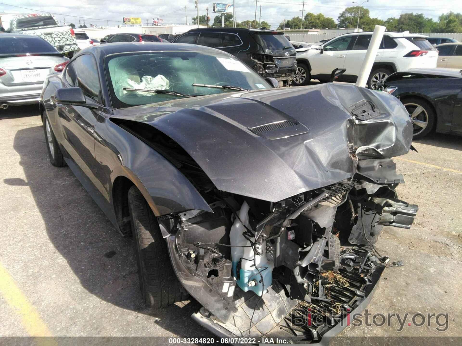 Photo 1FA6P8TH8L5158461 - FORD MUSTANG 2020