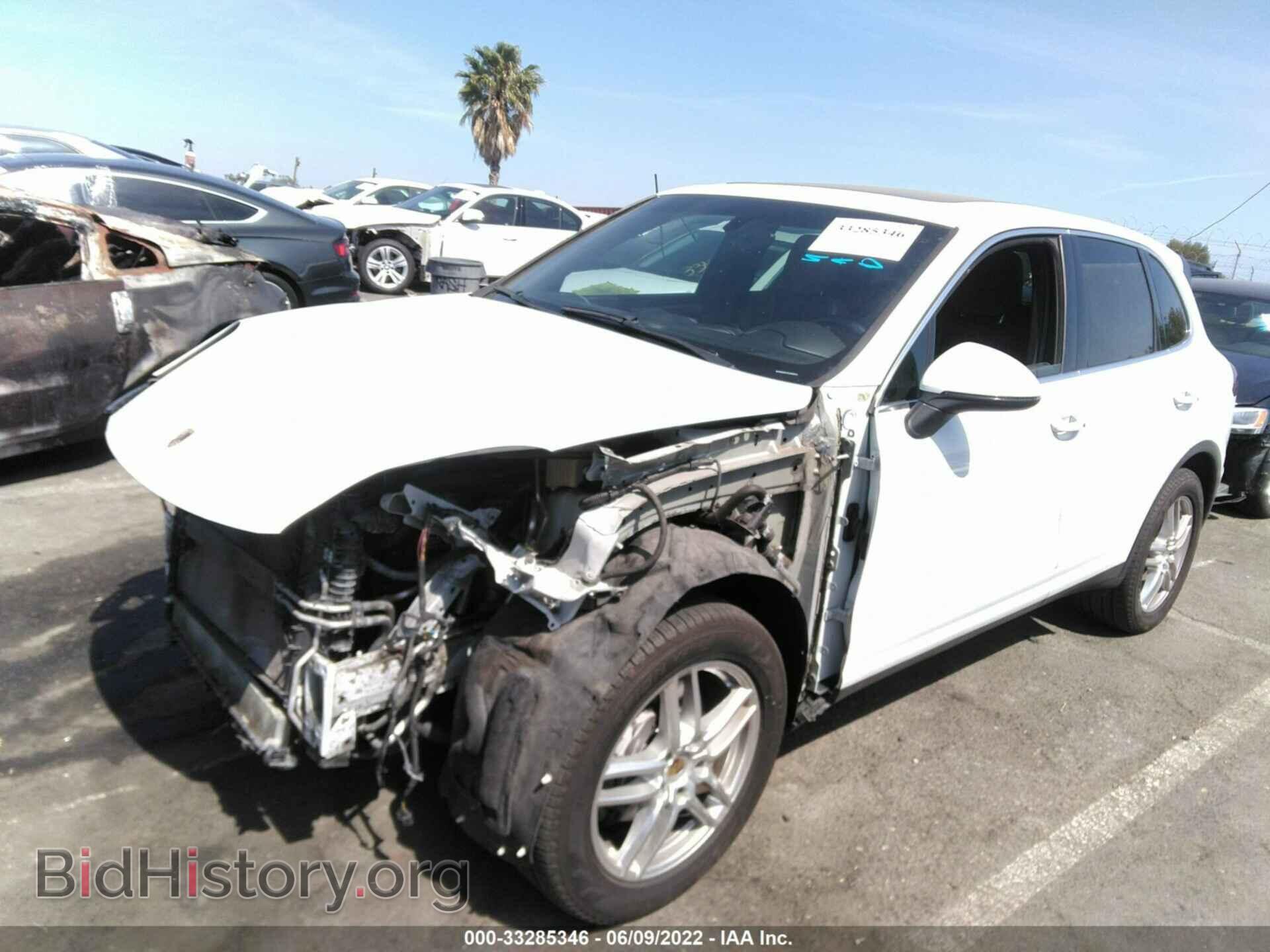 2016 PORSCHE CAYENNE - VIN: WP1AA2A27GLA05474 - Фото 2