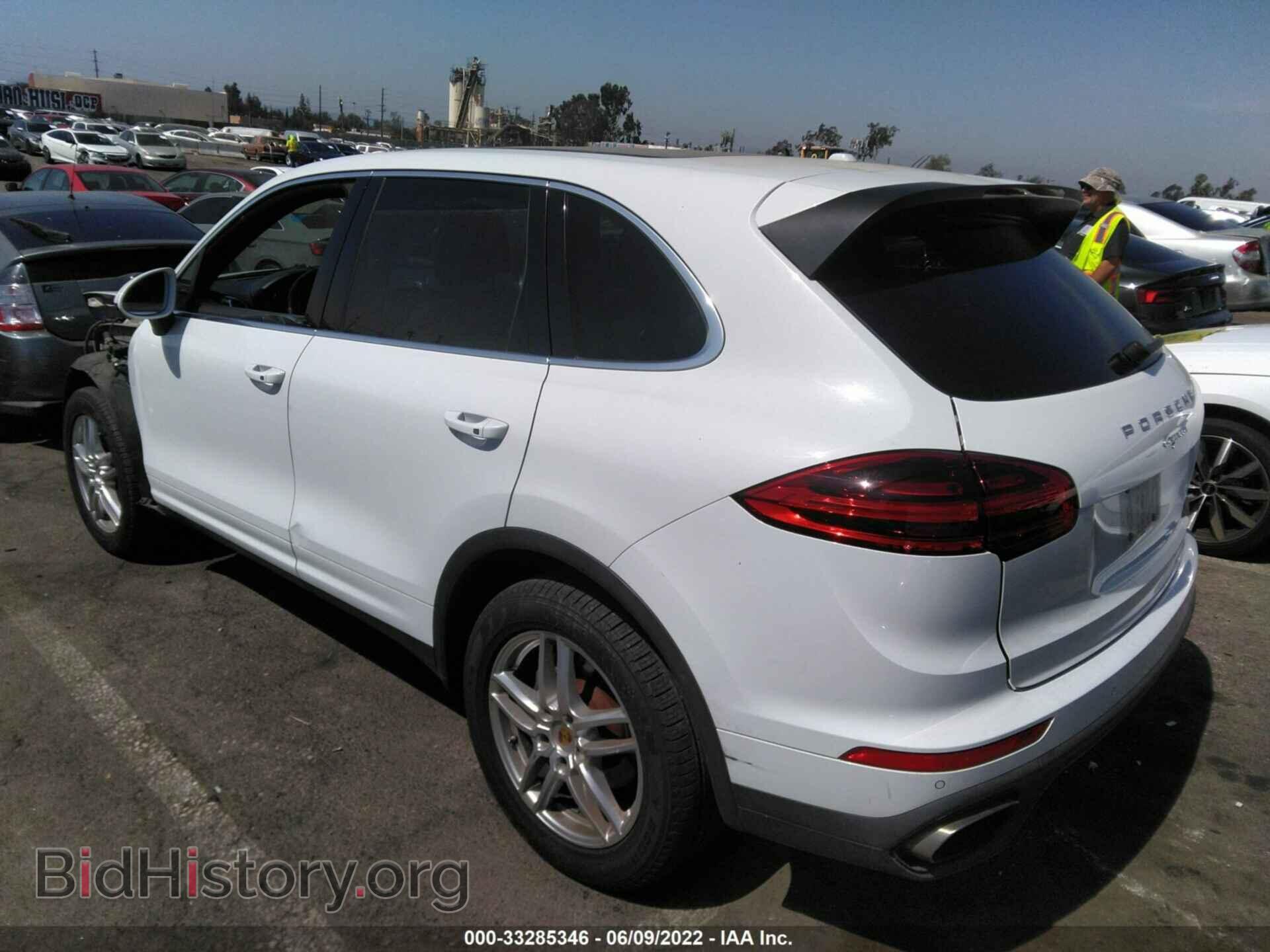 2016 PORSCHE CAYENNE - VIN: WP1AA2A27GLA05474 - Фото 3